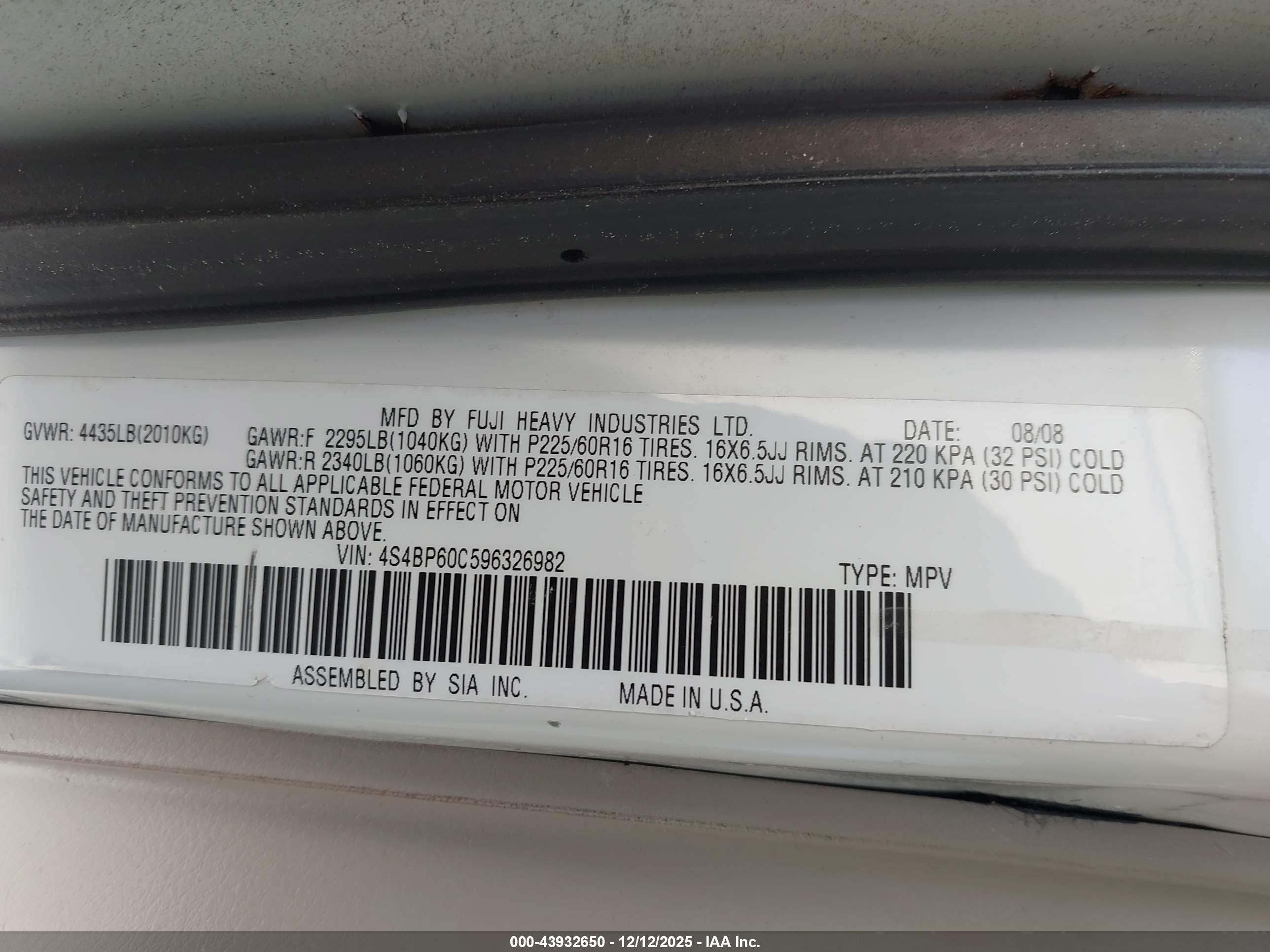 SUBARU OUTBACK image 9