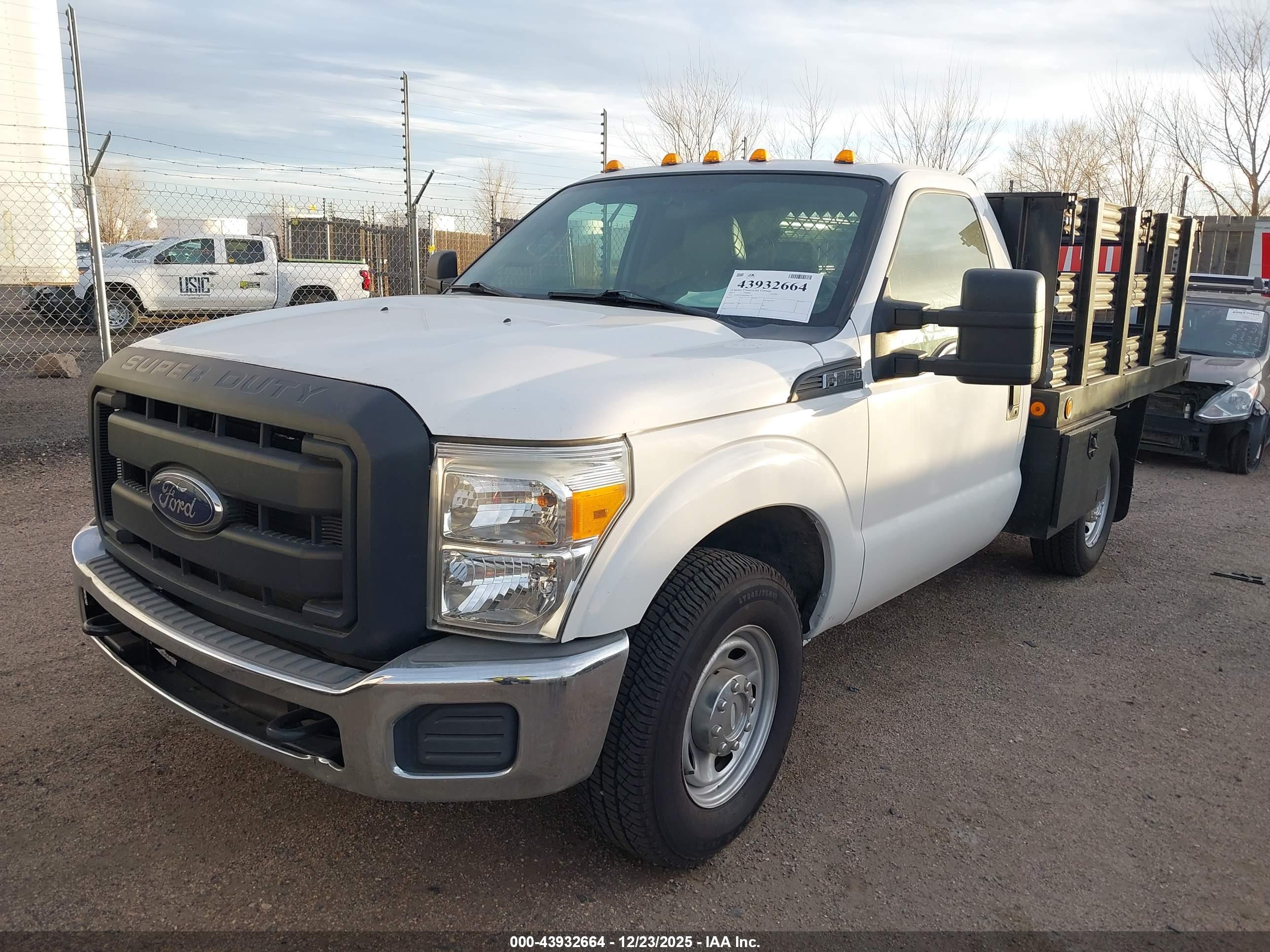 FORD F-250 image 2