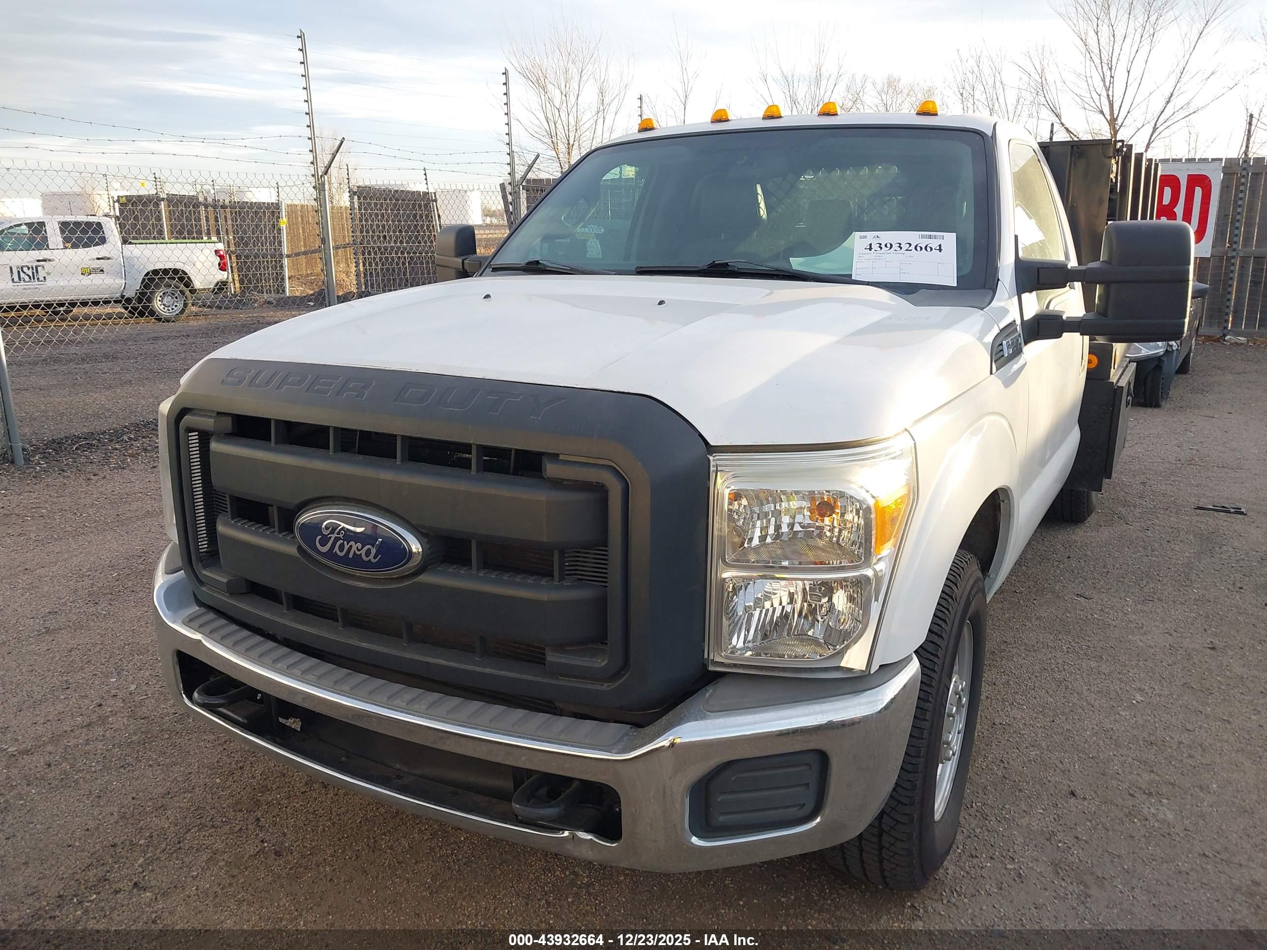 FORD F-250 image 6