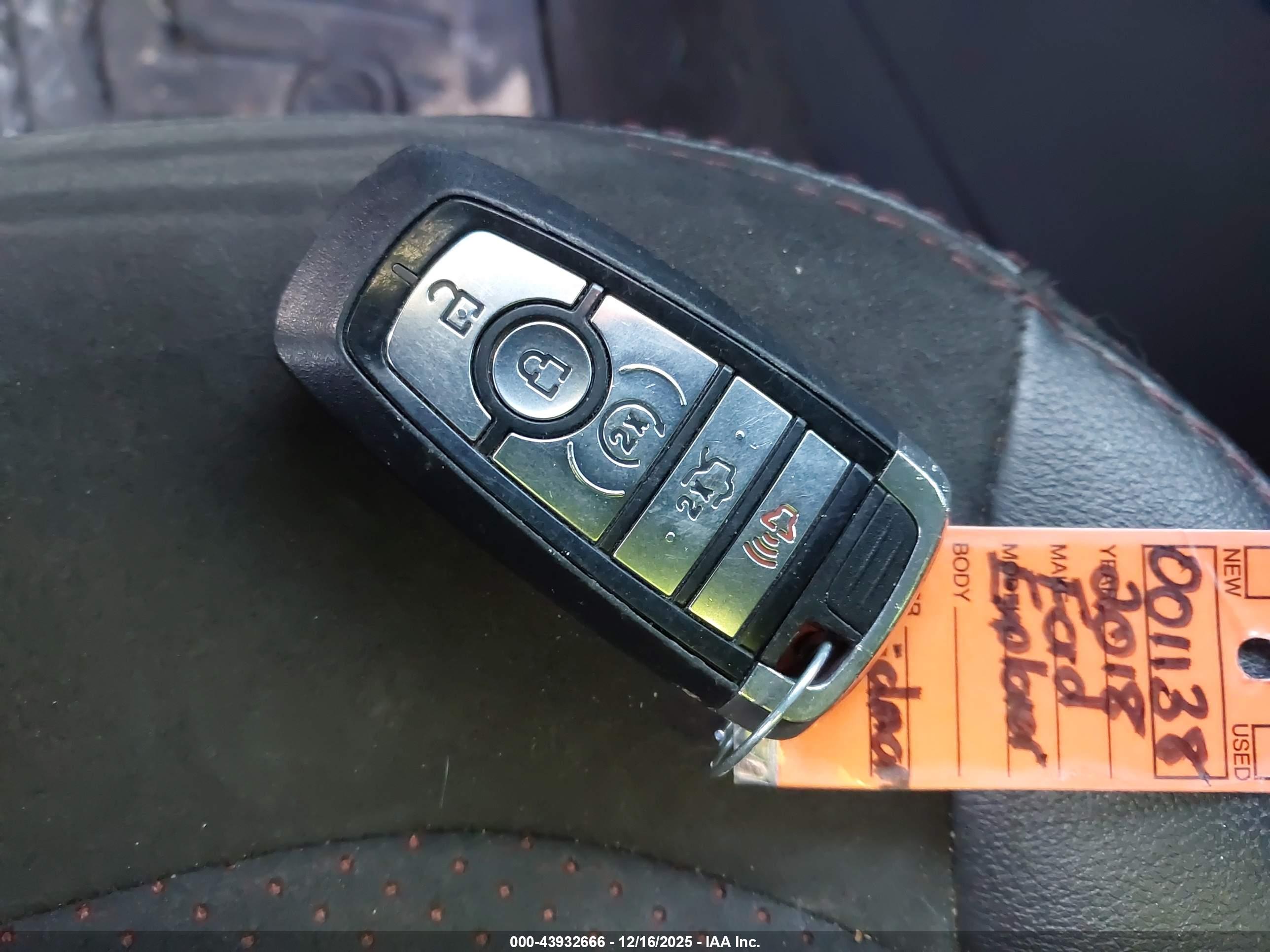 FORD EXPLORER image 11