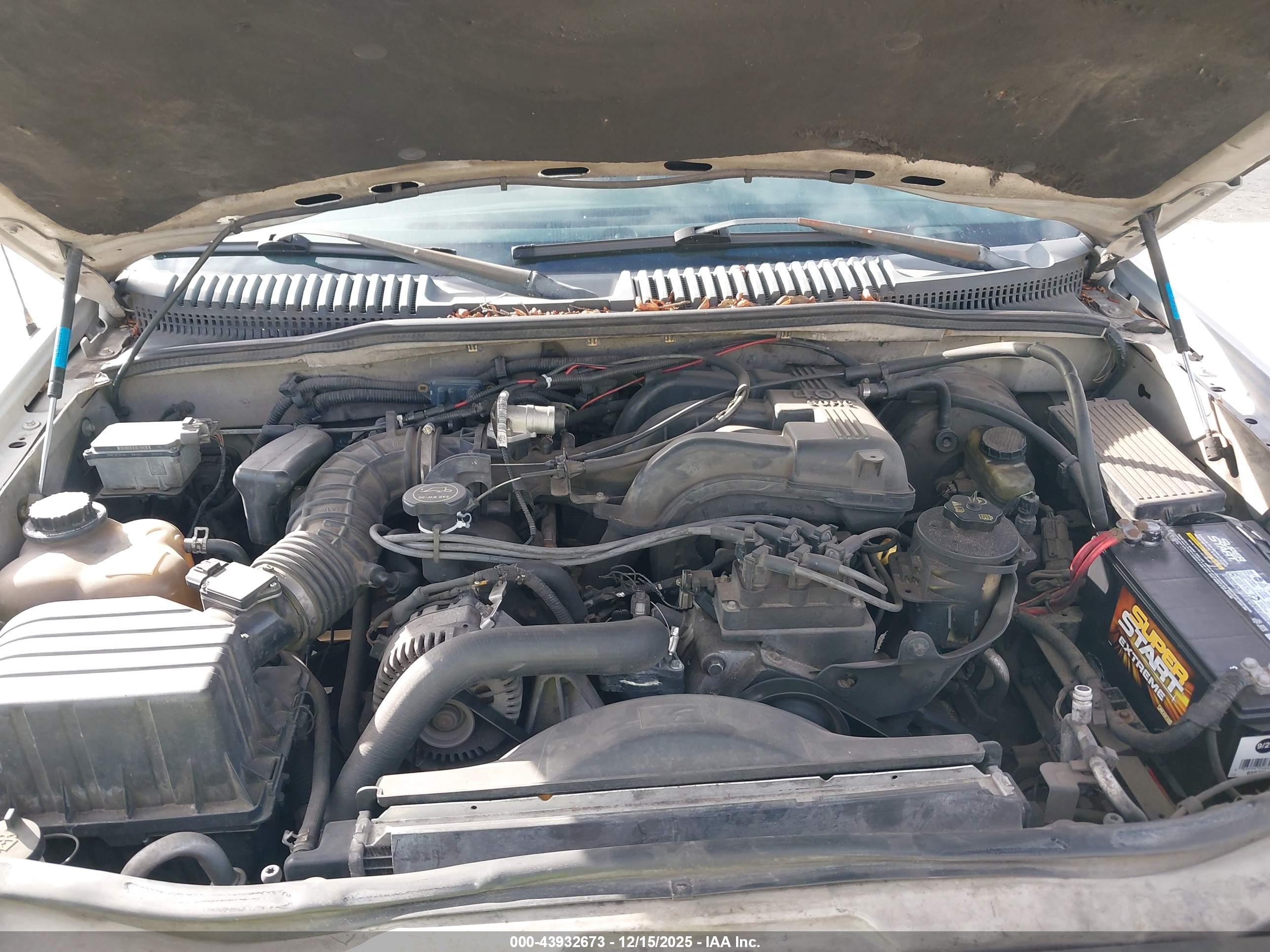 FORD EXPLORER image 10