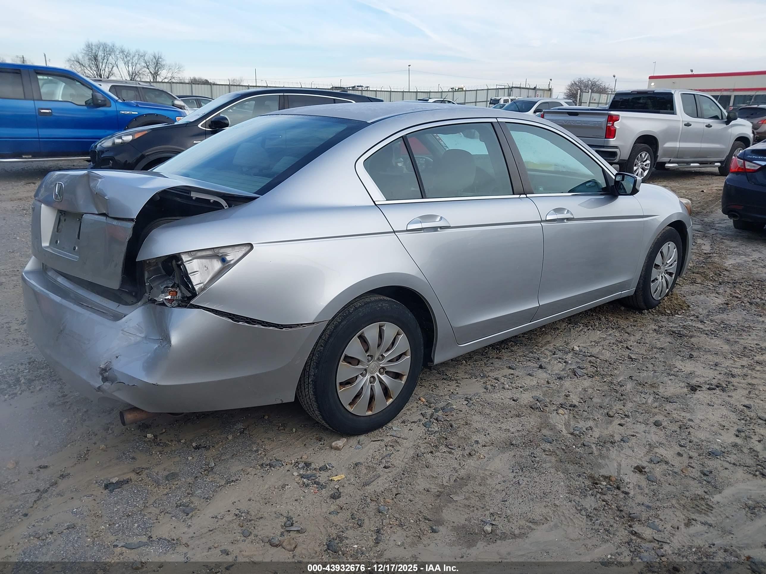 HONDA ACCORD image 4