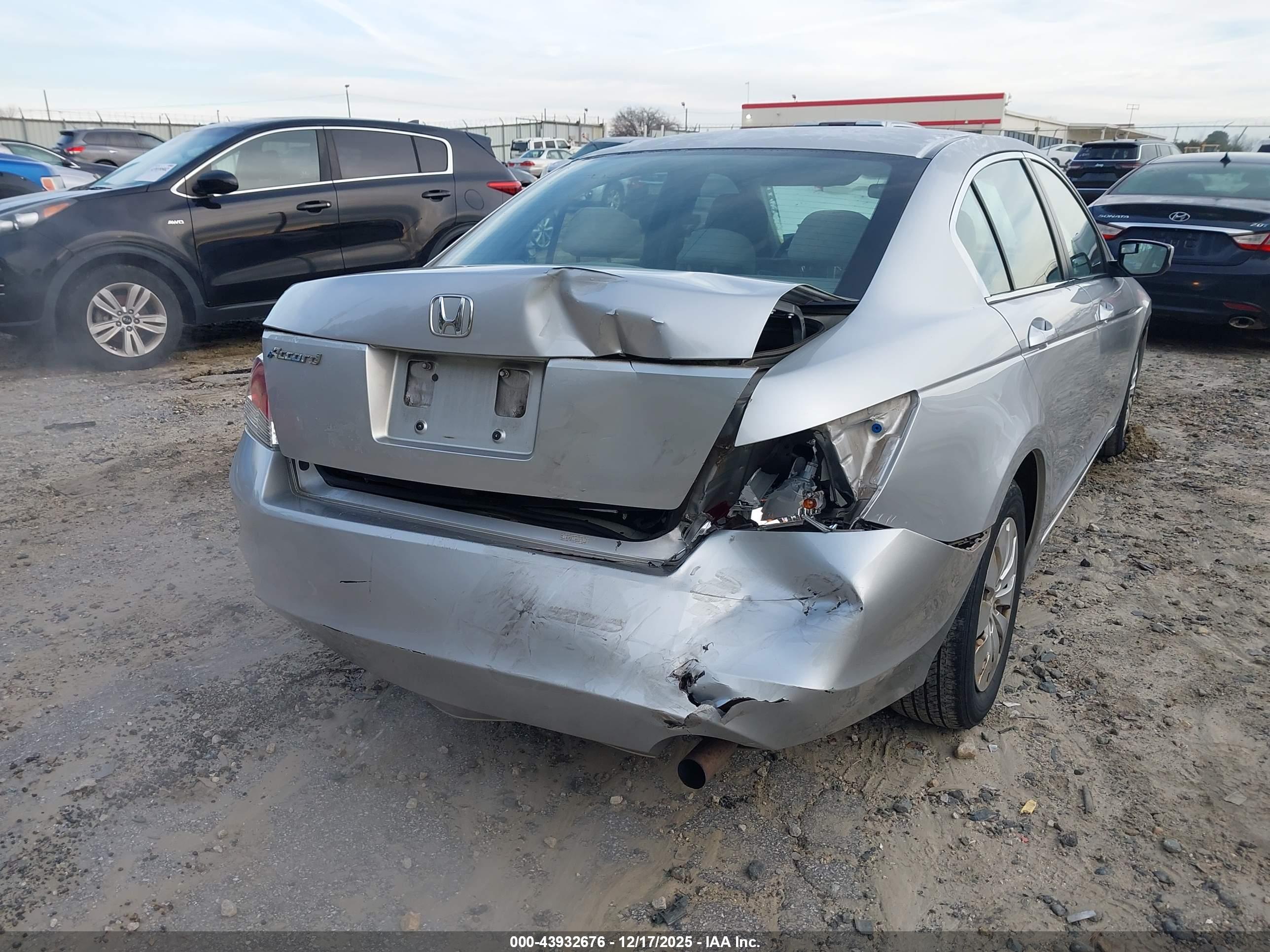 HONDA ACCORD image 6