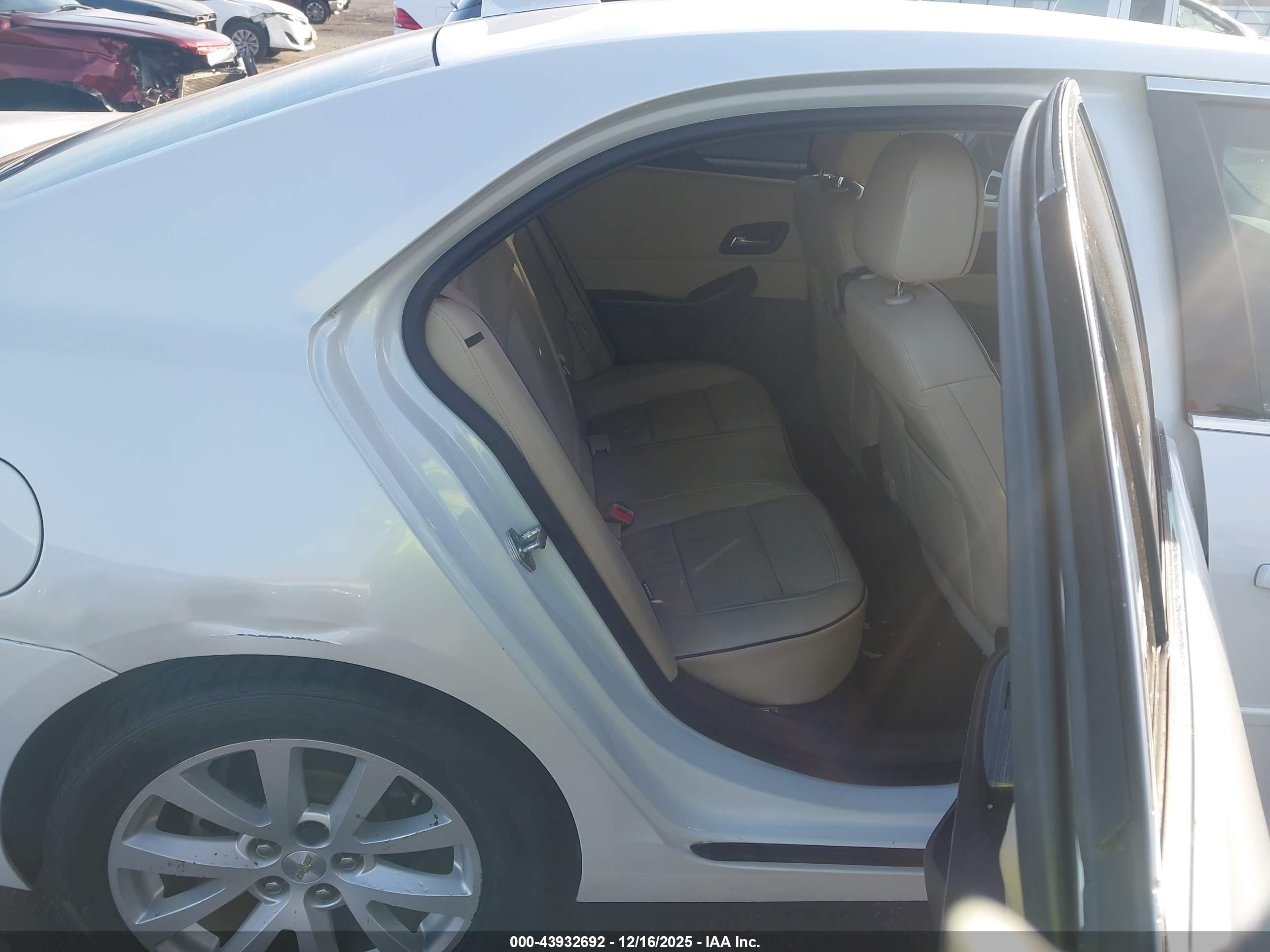 CHEVROLET MALIBU image 8