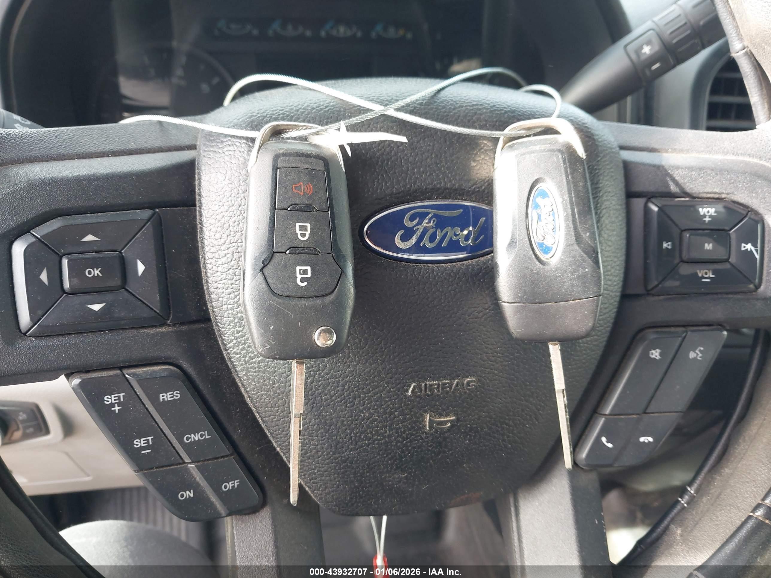 FORD F-150 image 11