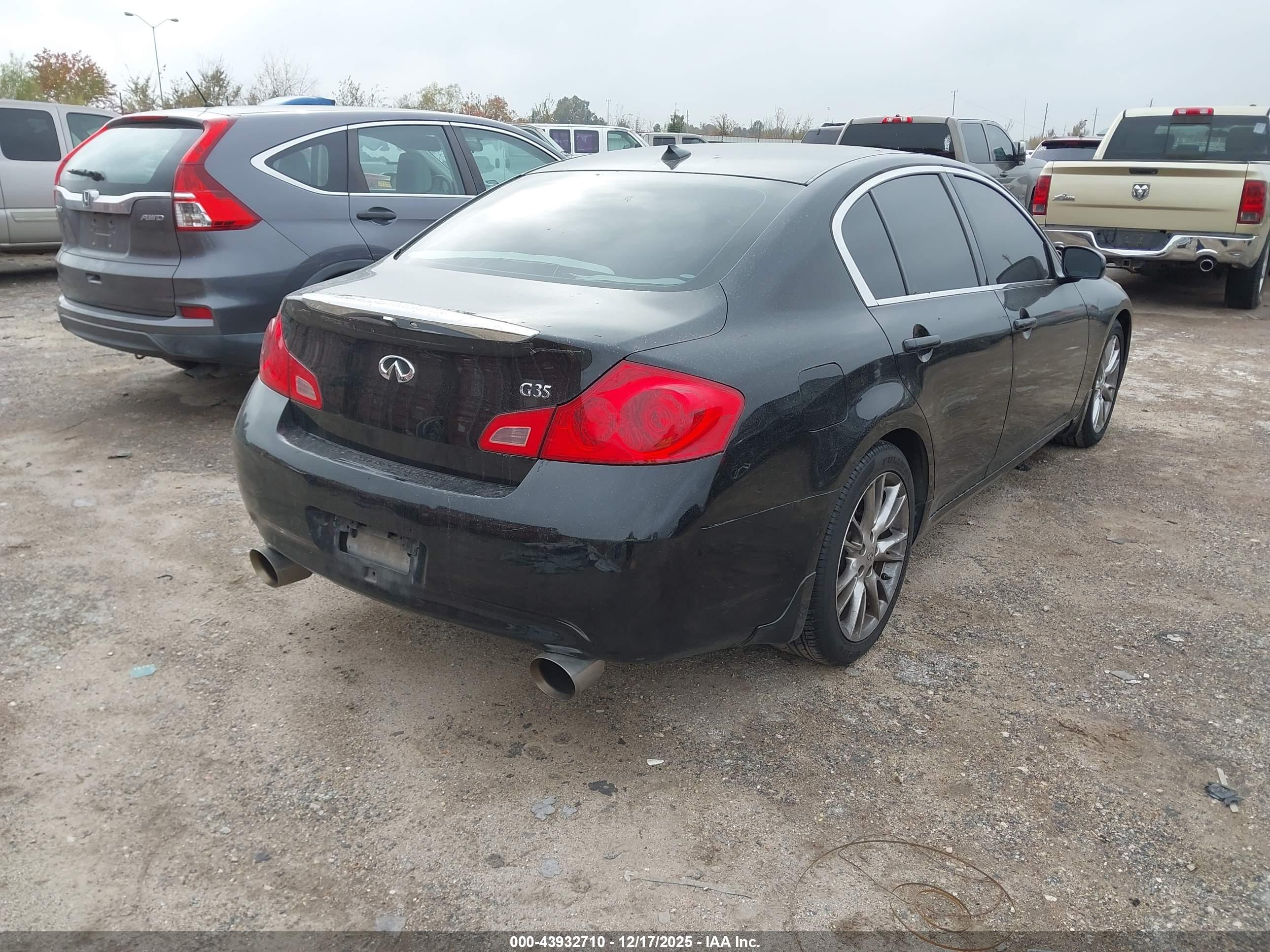 INFINITI G35 image 4