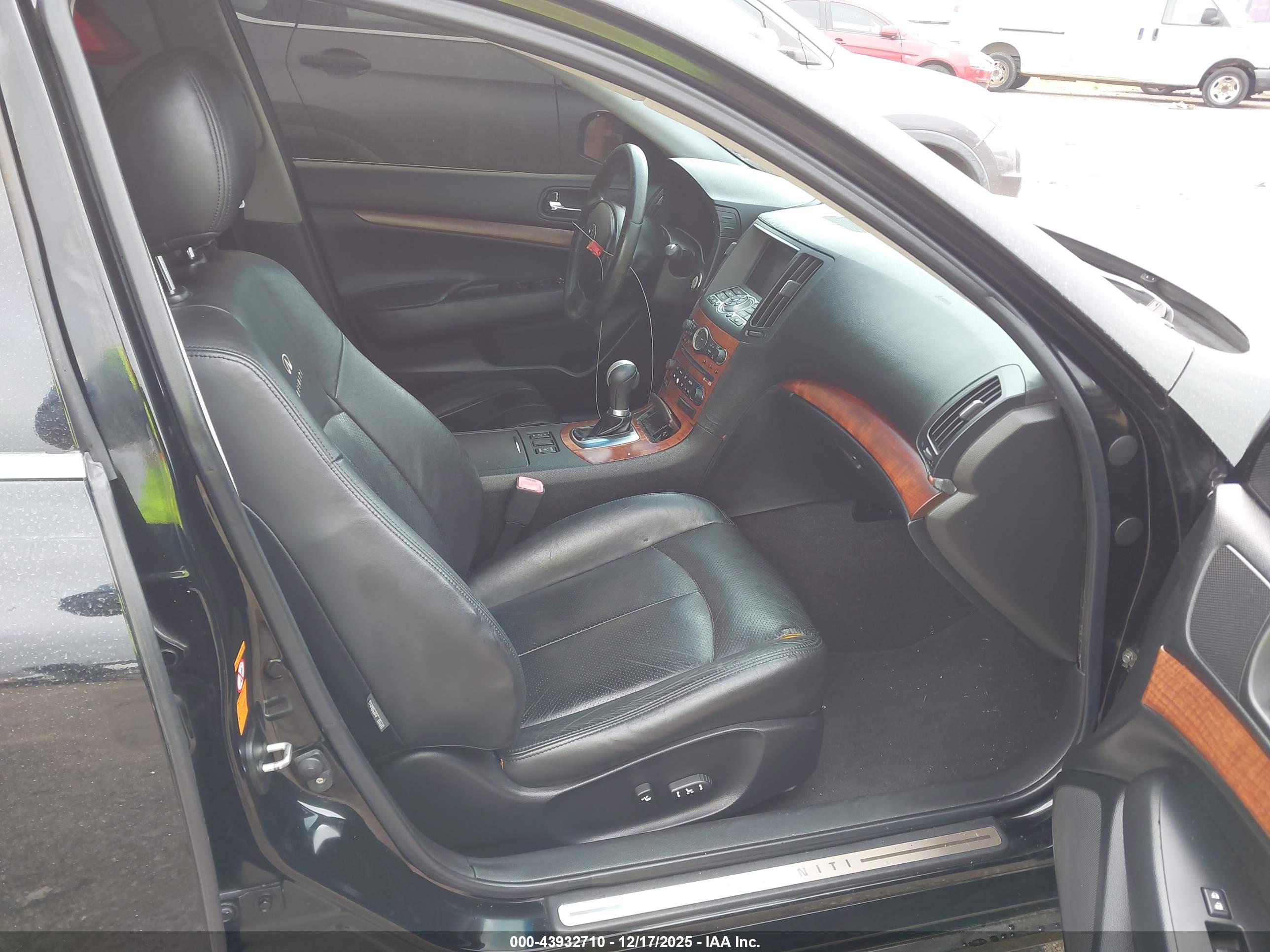 INFINITI G35 image 5