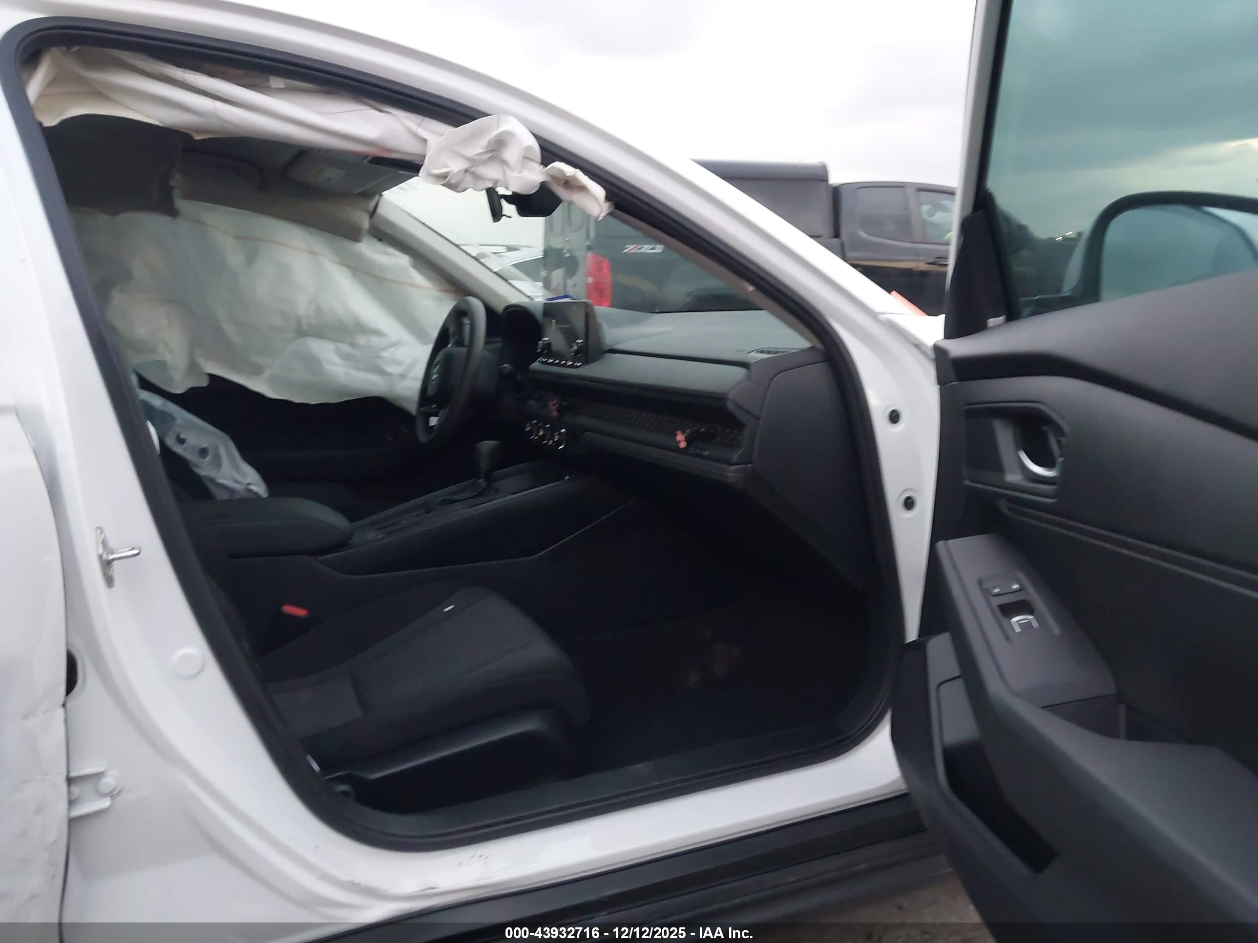 HONDA ACCORD image 5