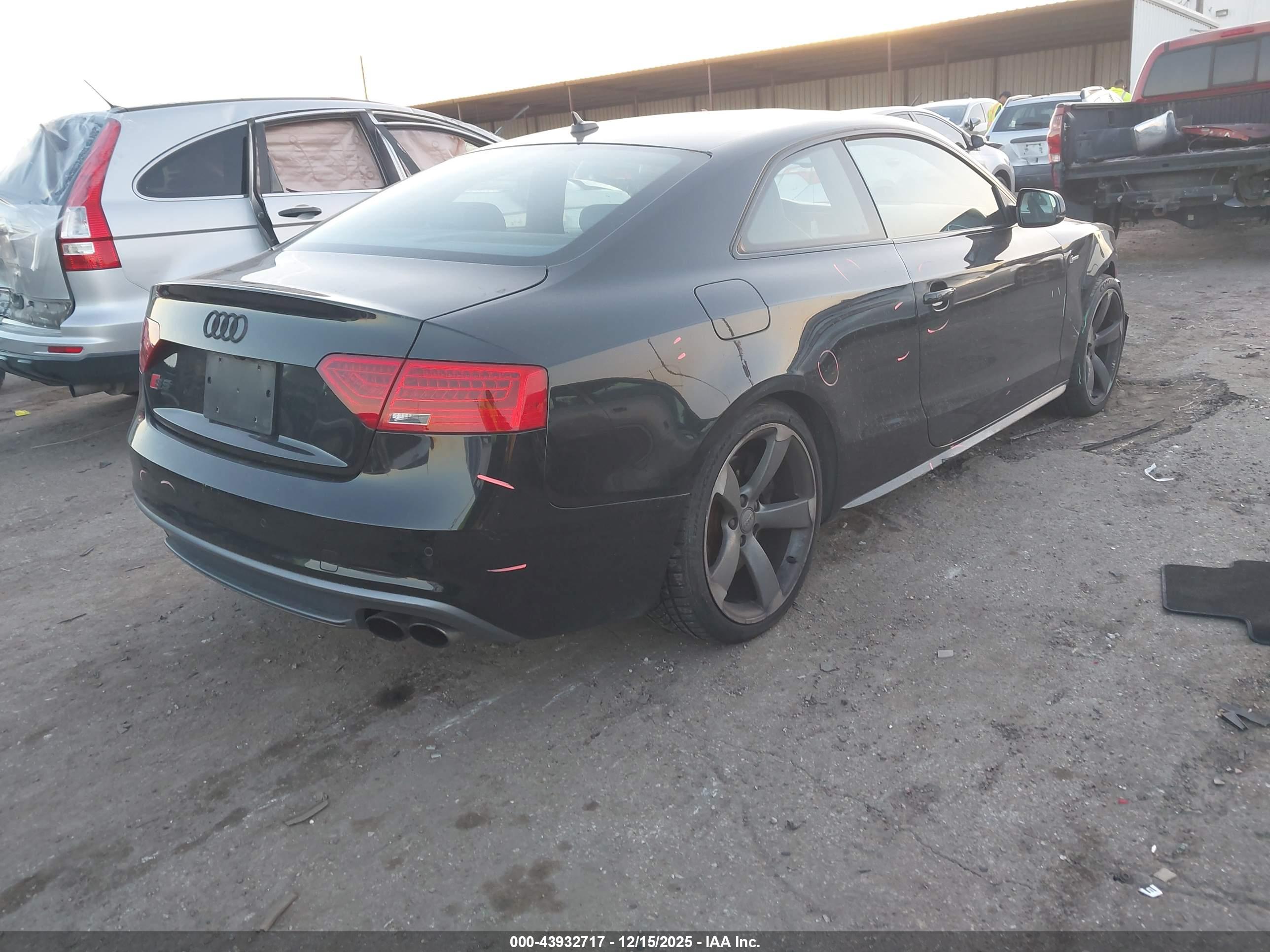 AUDI S5 image 4