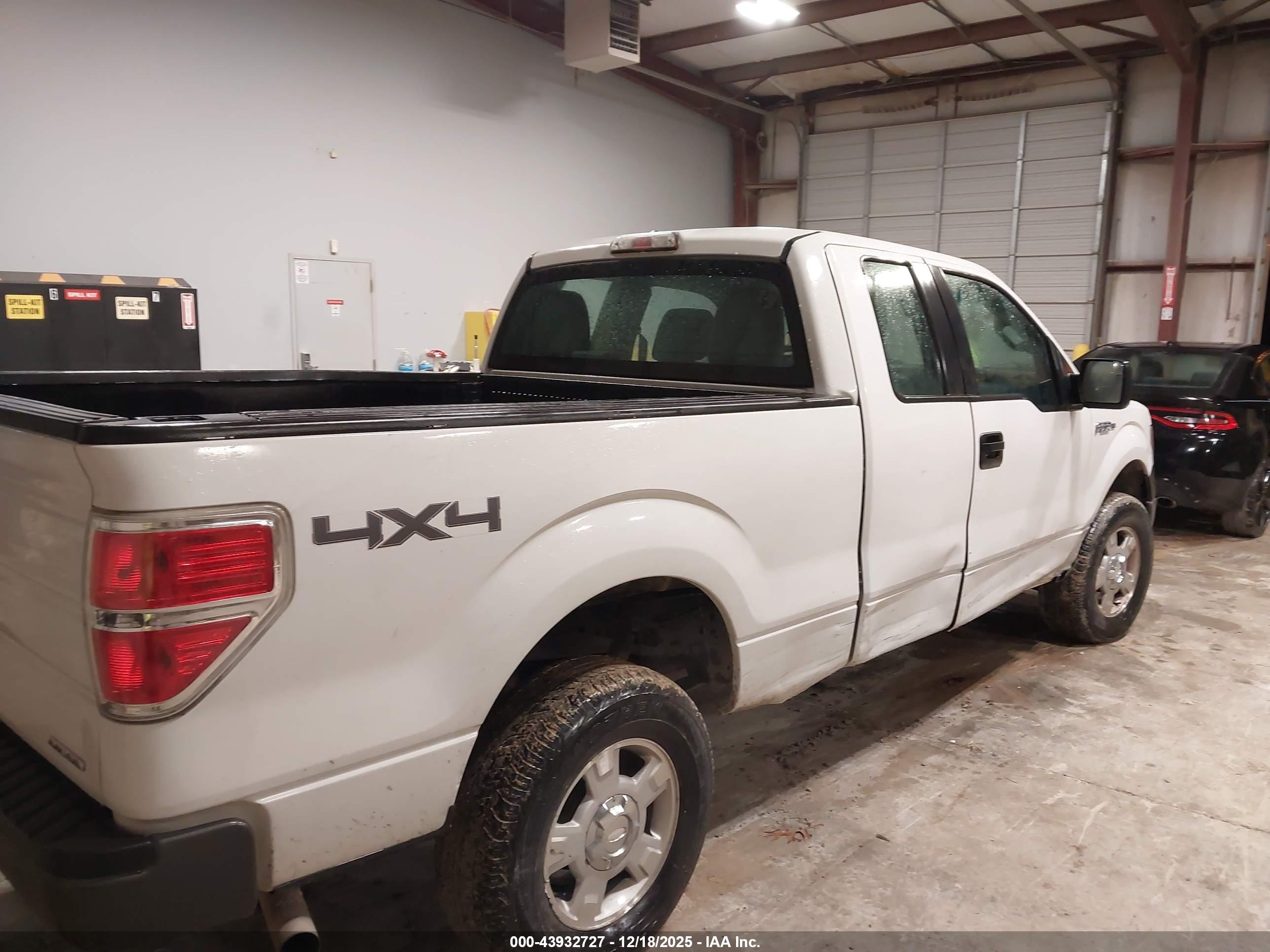 FORD F-150 image 6
