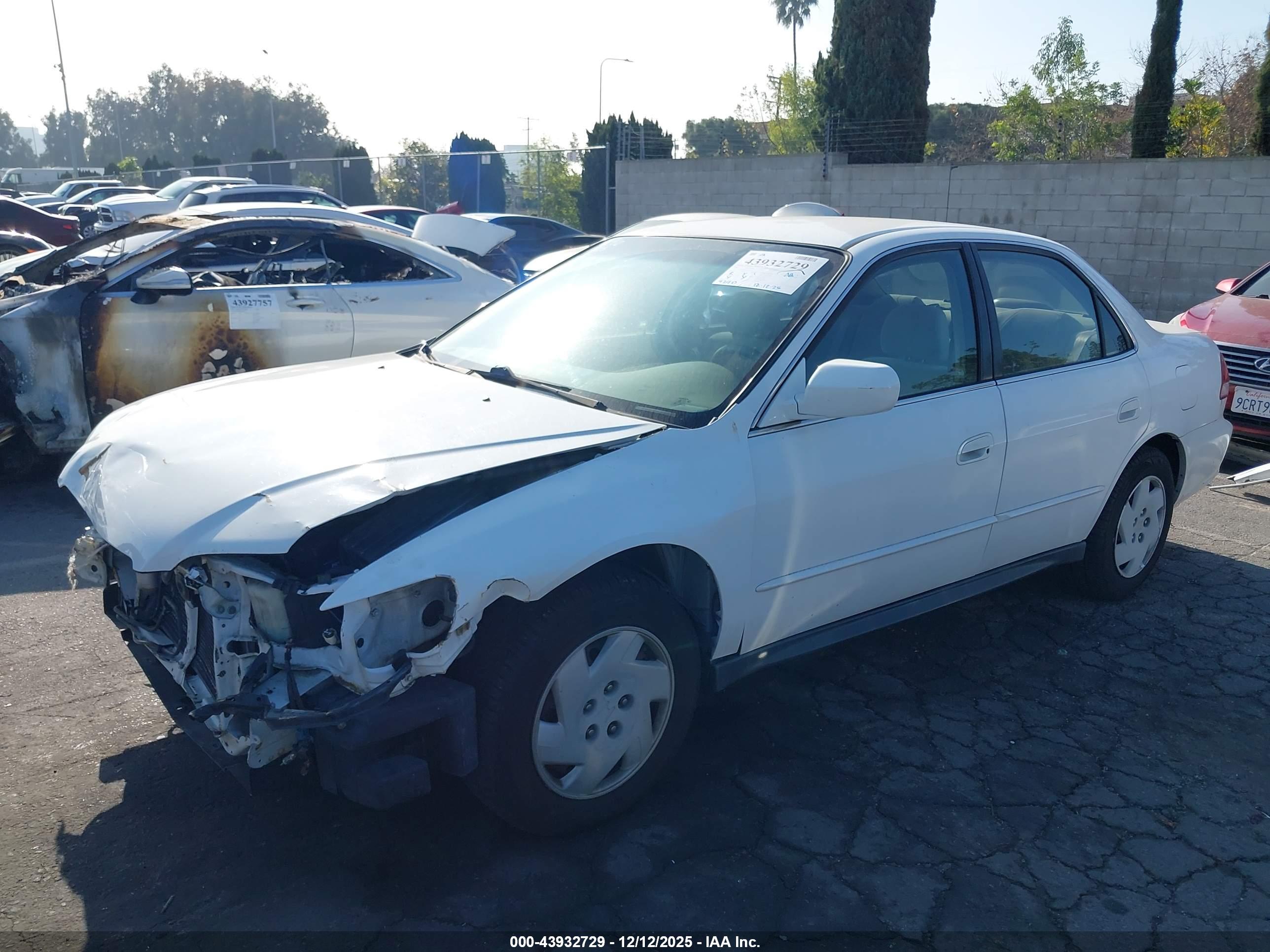 HONDA ACCORD image 2