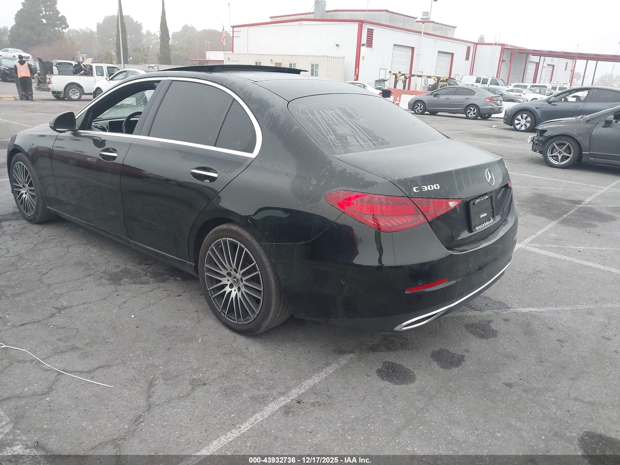 MERCEDES-BENZ C image 3