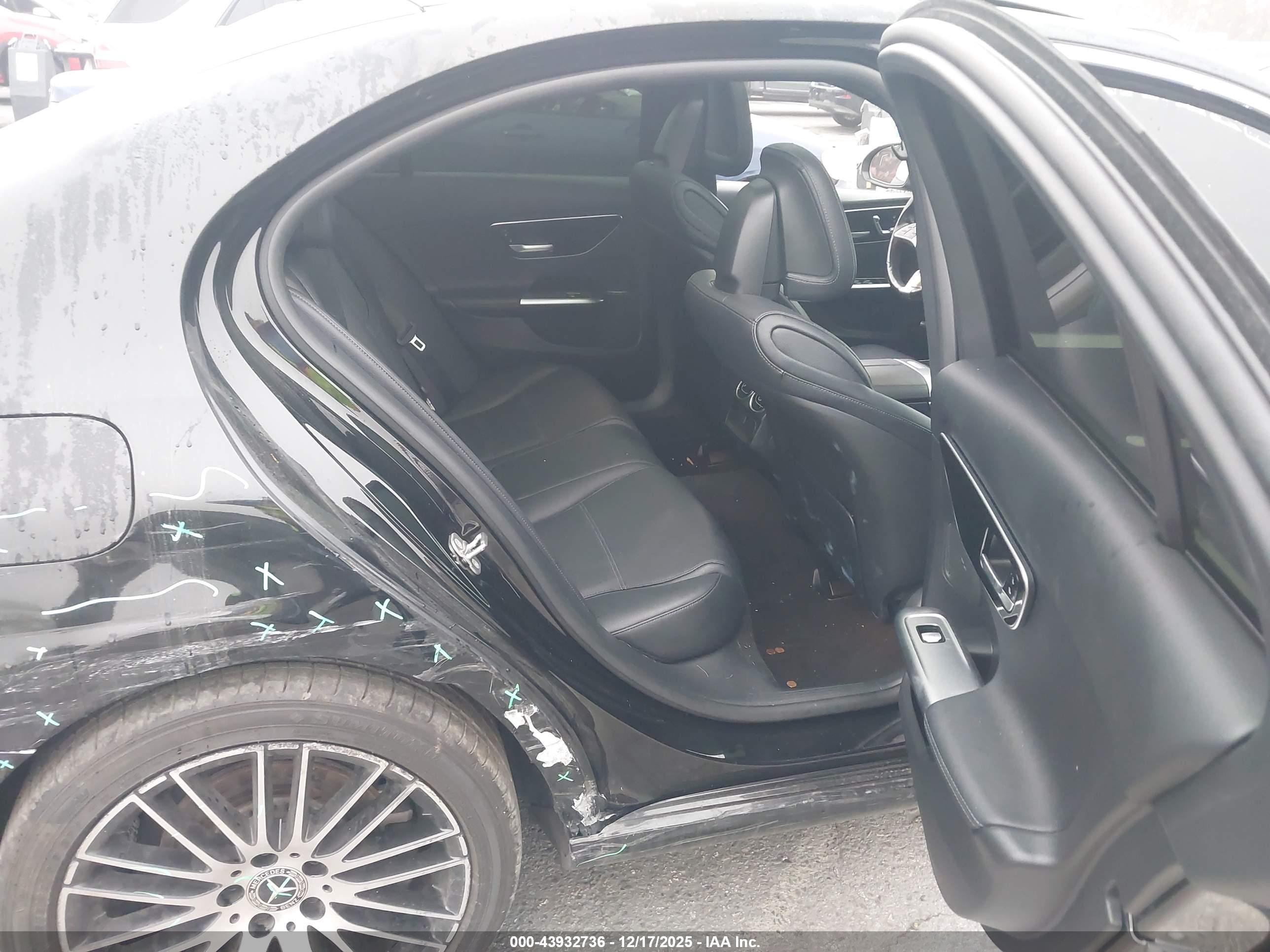 MERCEDES-BENZ C image 8