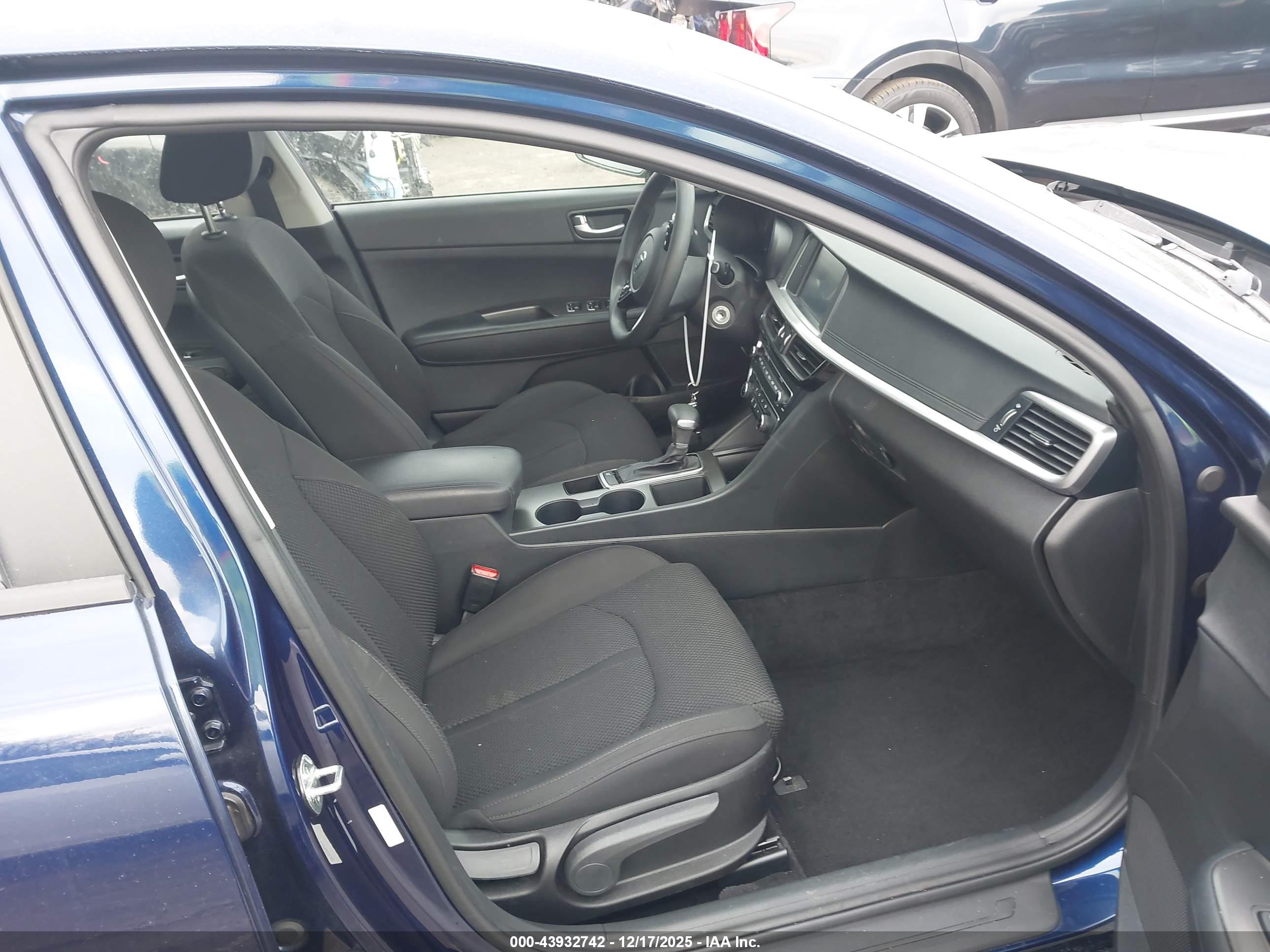 KIA OPTIMA image 5