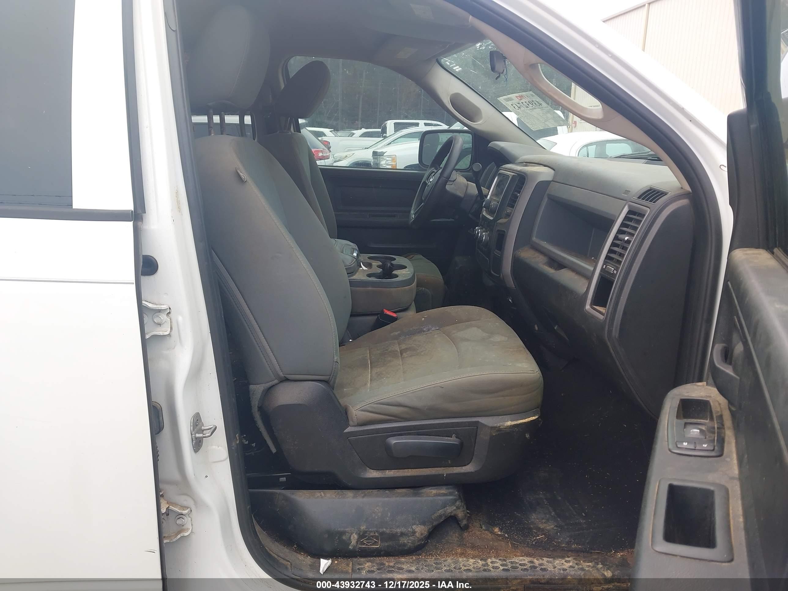 RAM 1500 image 5