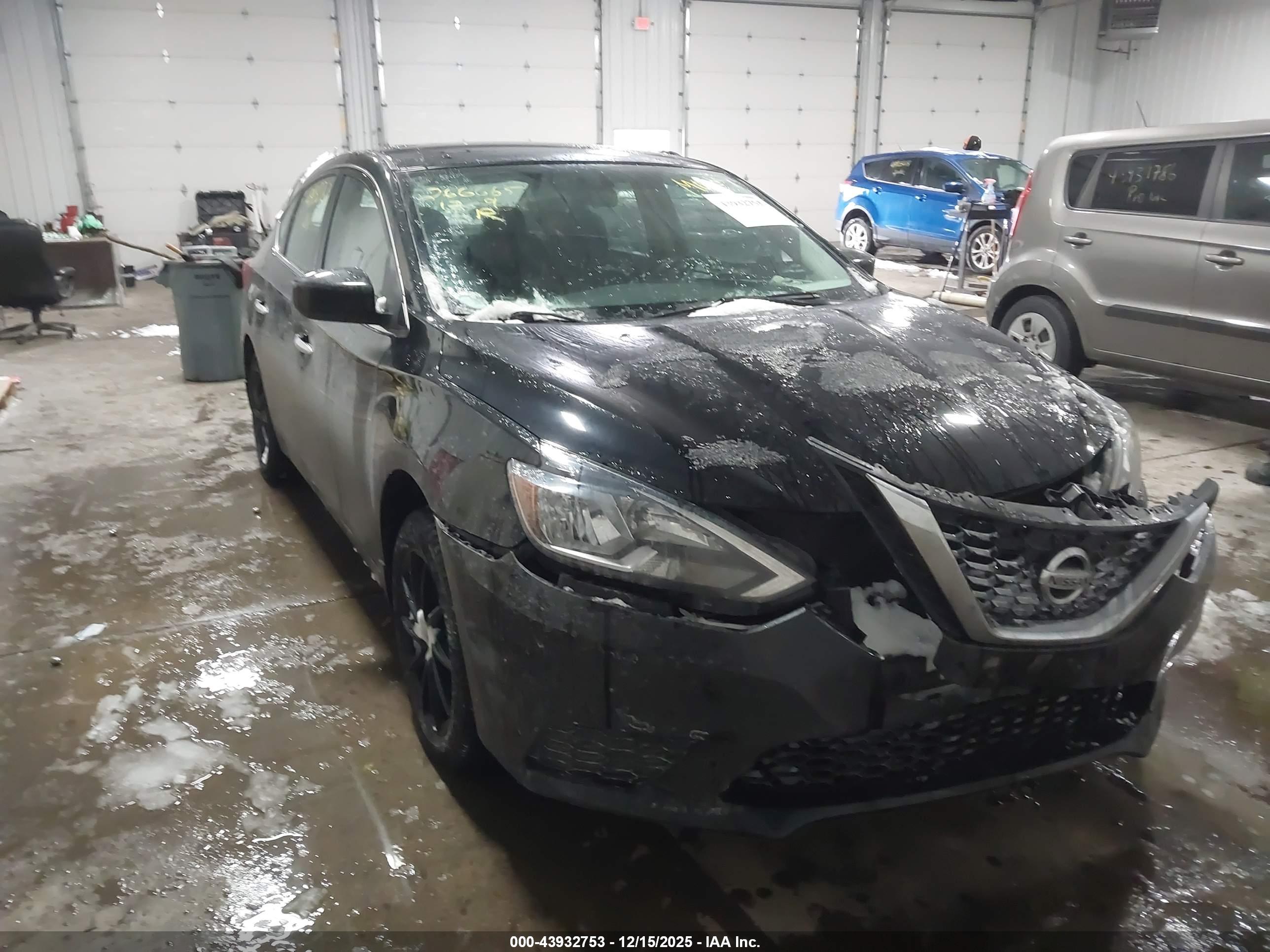 NISSAN SENTRA image 6