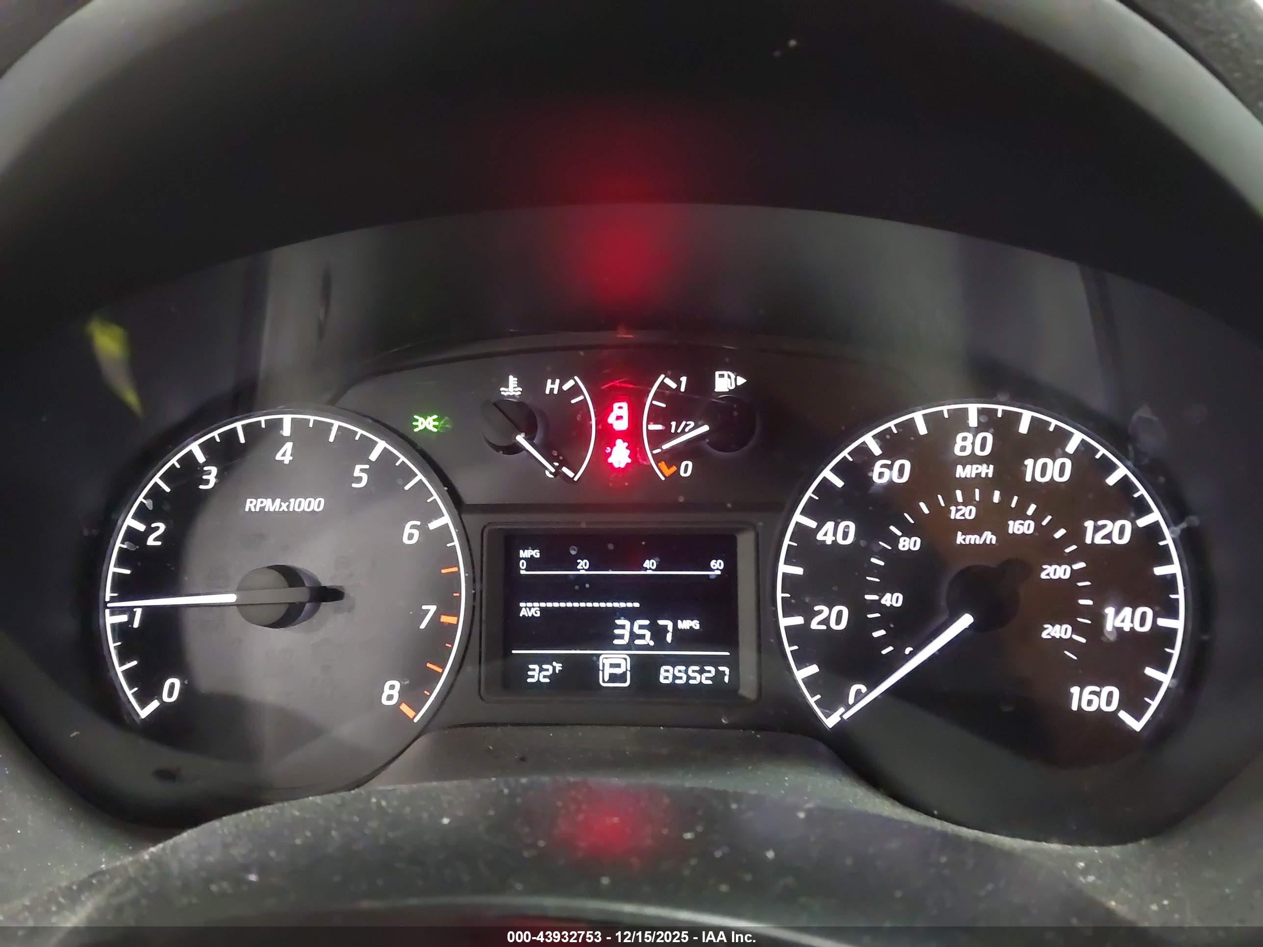 NISSAN SENTRA image 7