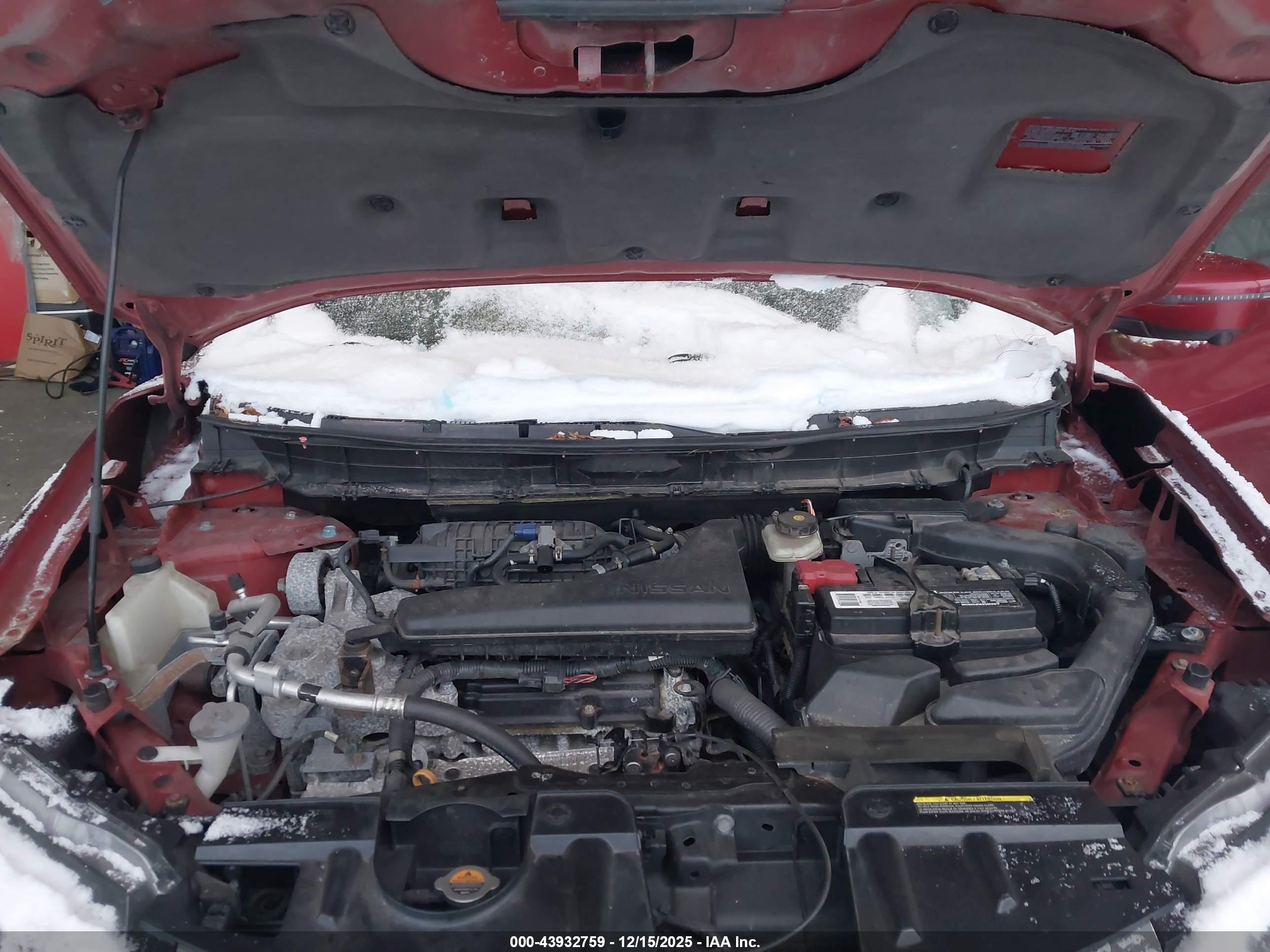 NISSAN ROGUE image 10