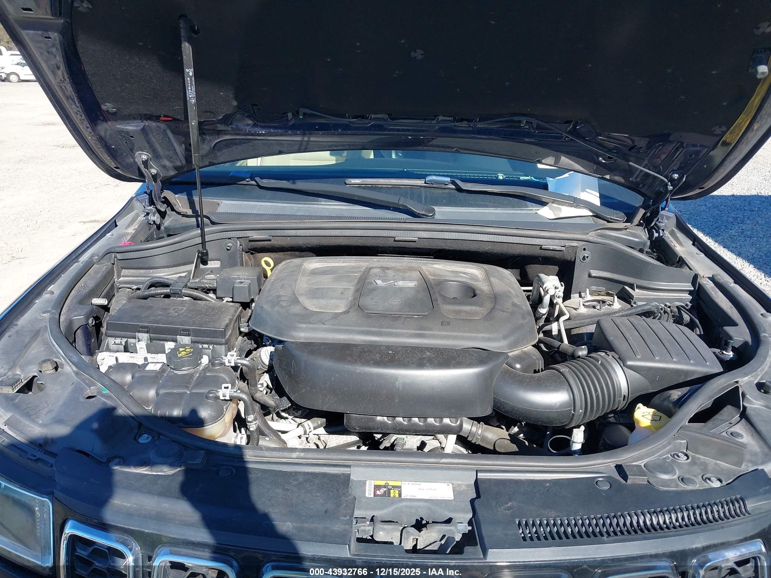 JEEP GRAND image 10