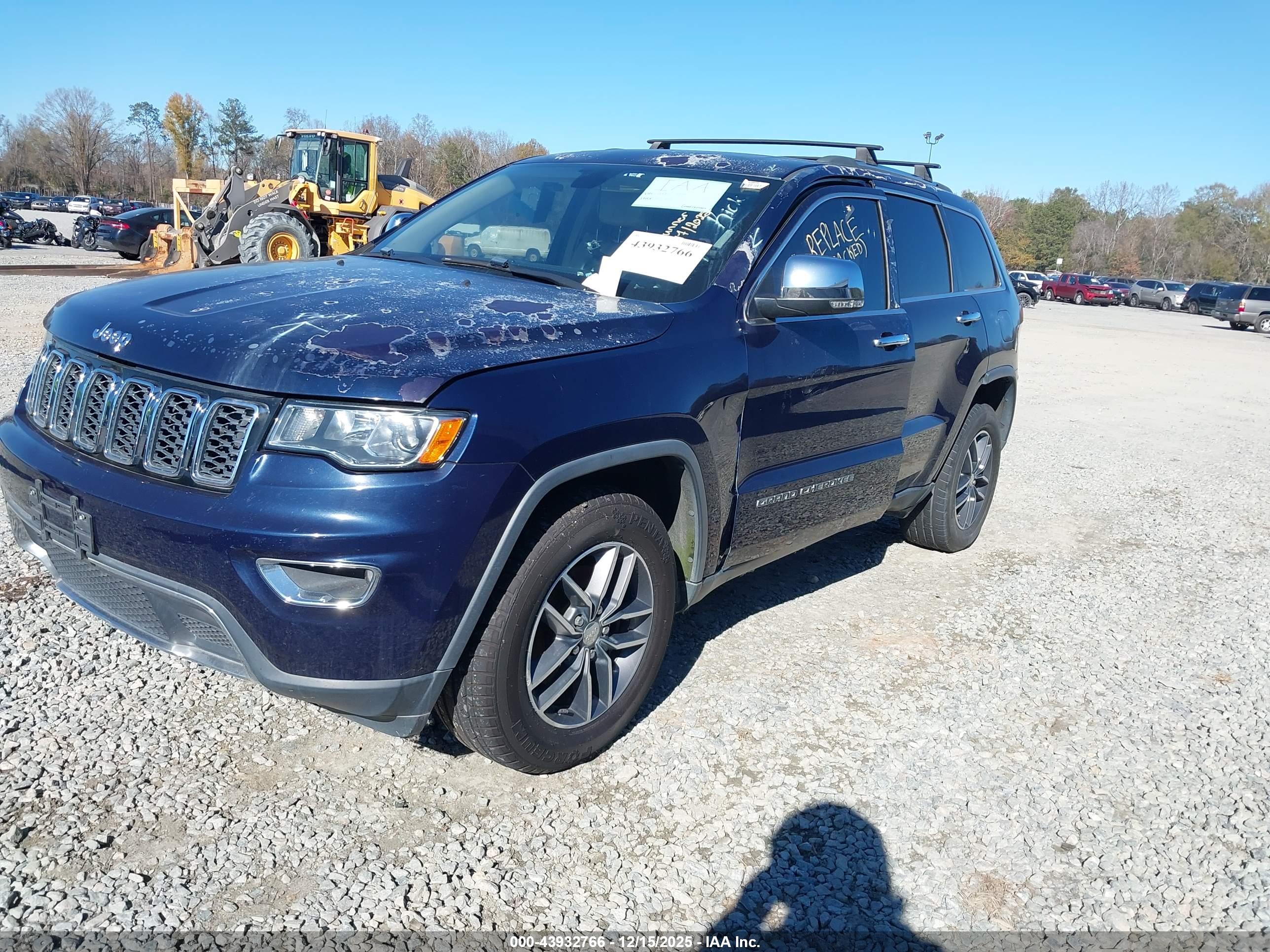 JEEP GRAND image 2