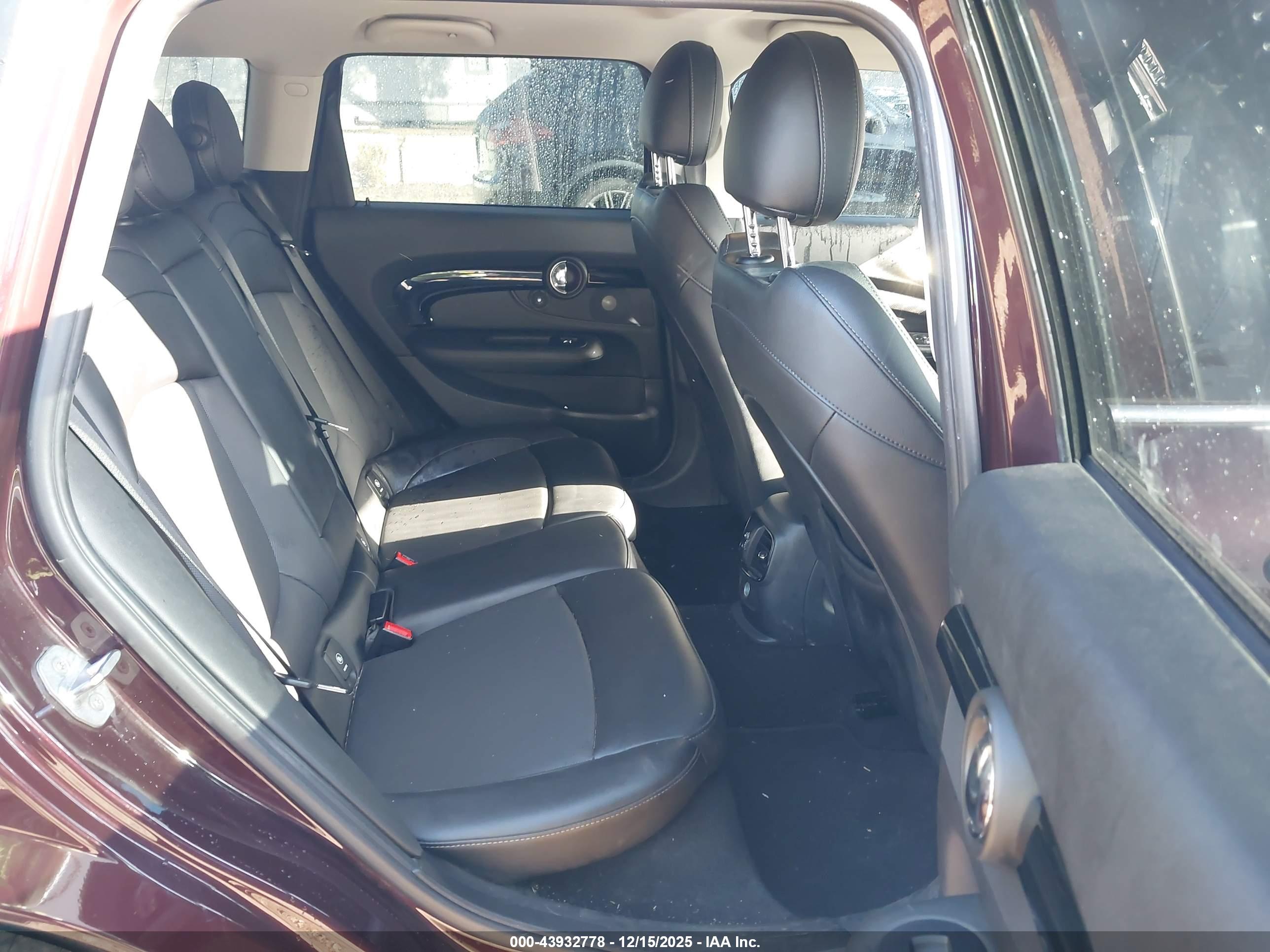 MINI CLUBMAN image 8
