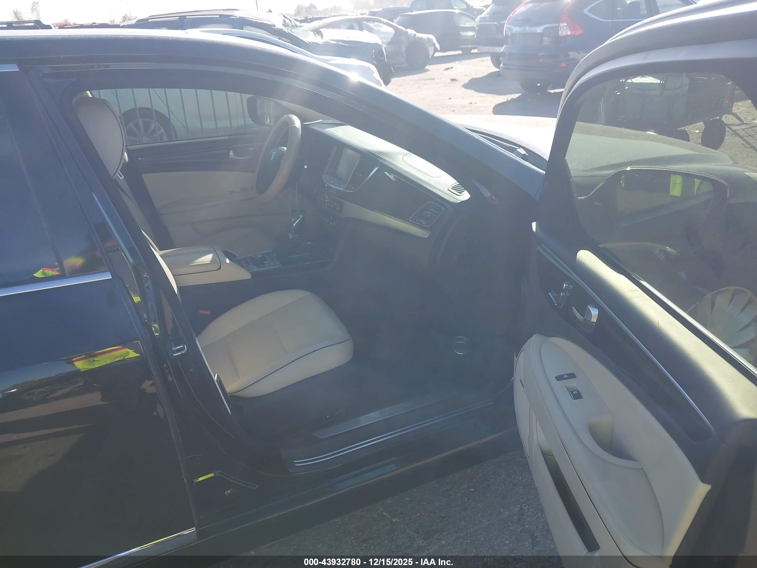 HYUNDAI EQUUS image 5