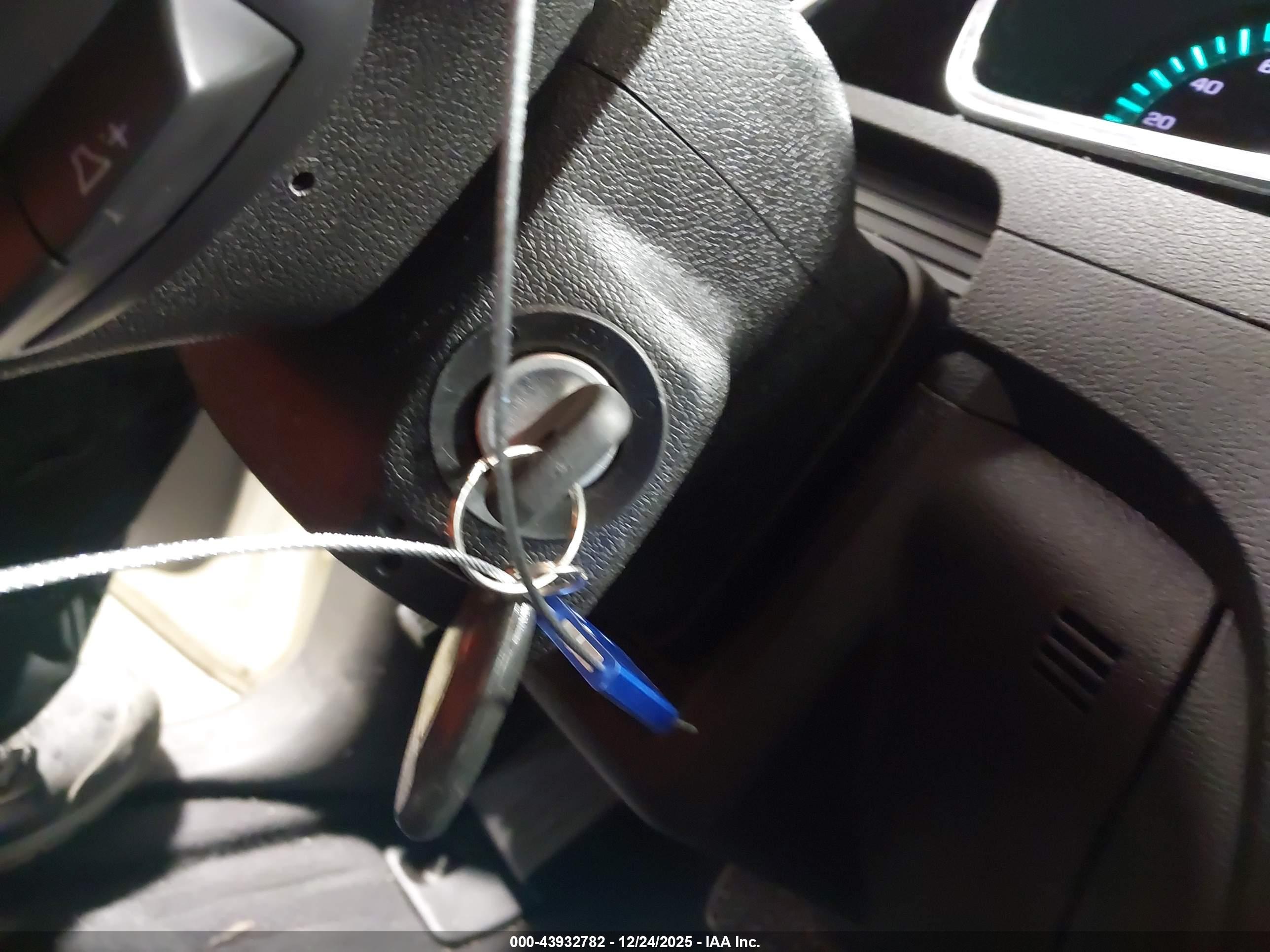 CHEVROLET TRAVERSE image 11