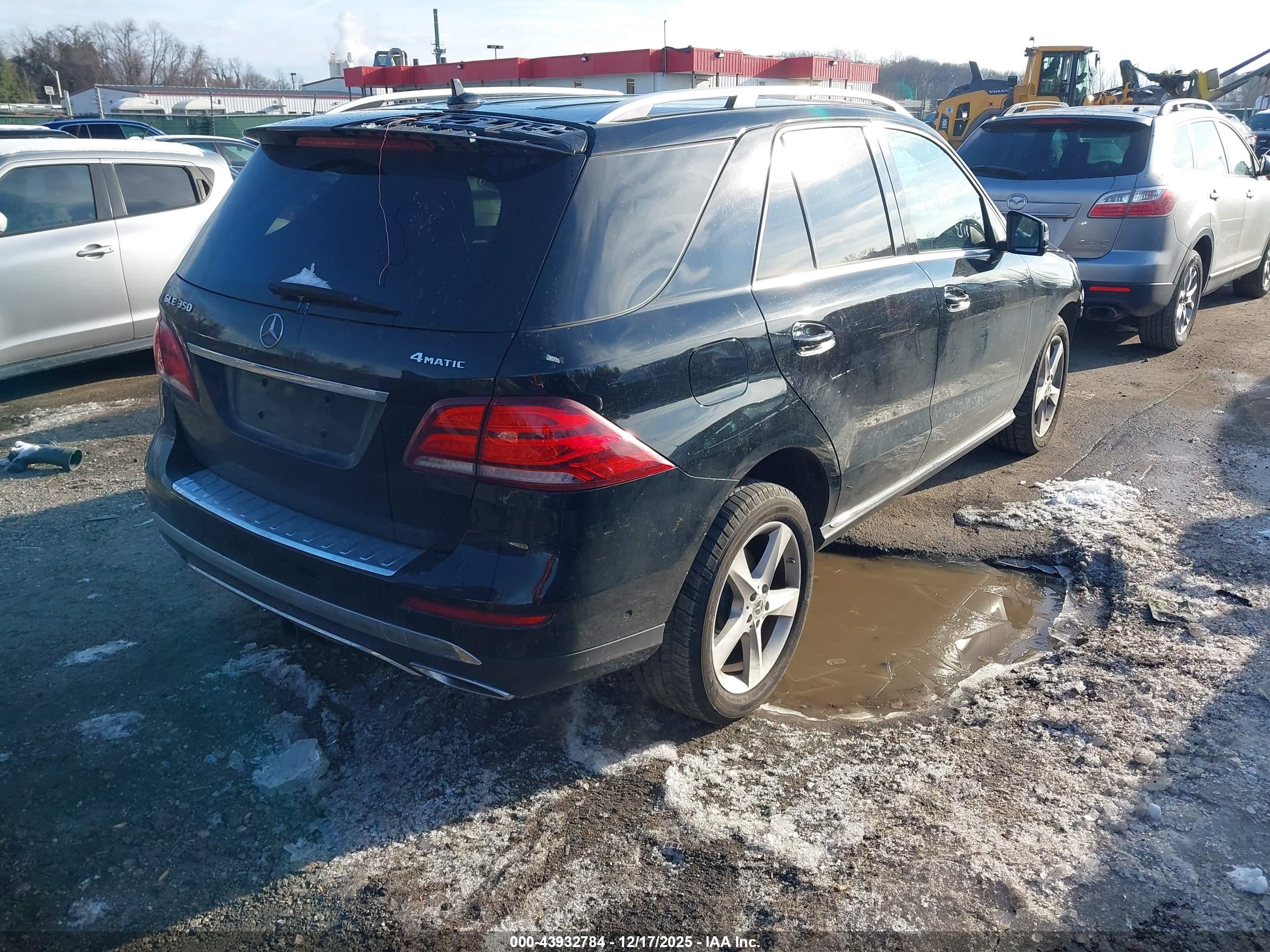 MERCEDES-BENZ GLE image 4