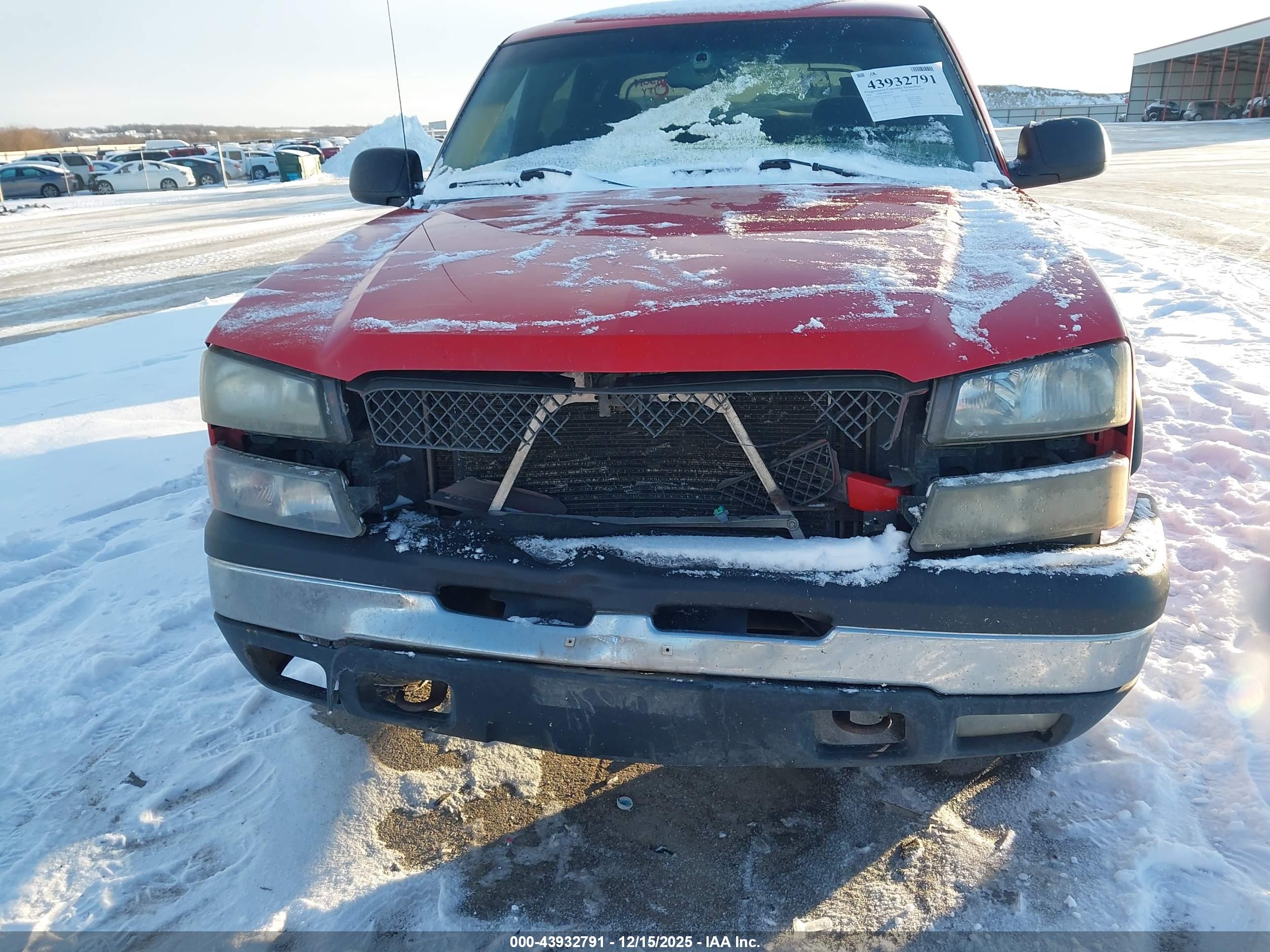 CHEVROLET AVALANCHE image 6