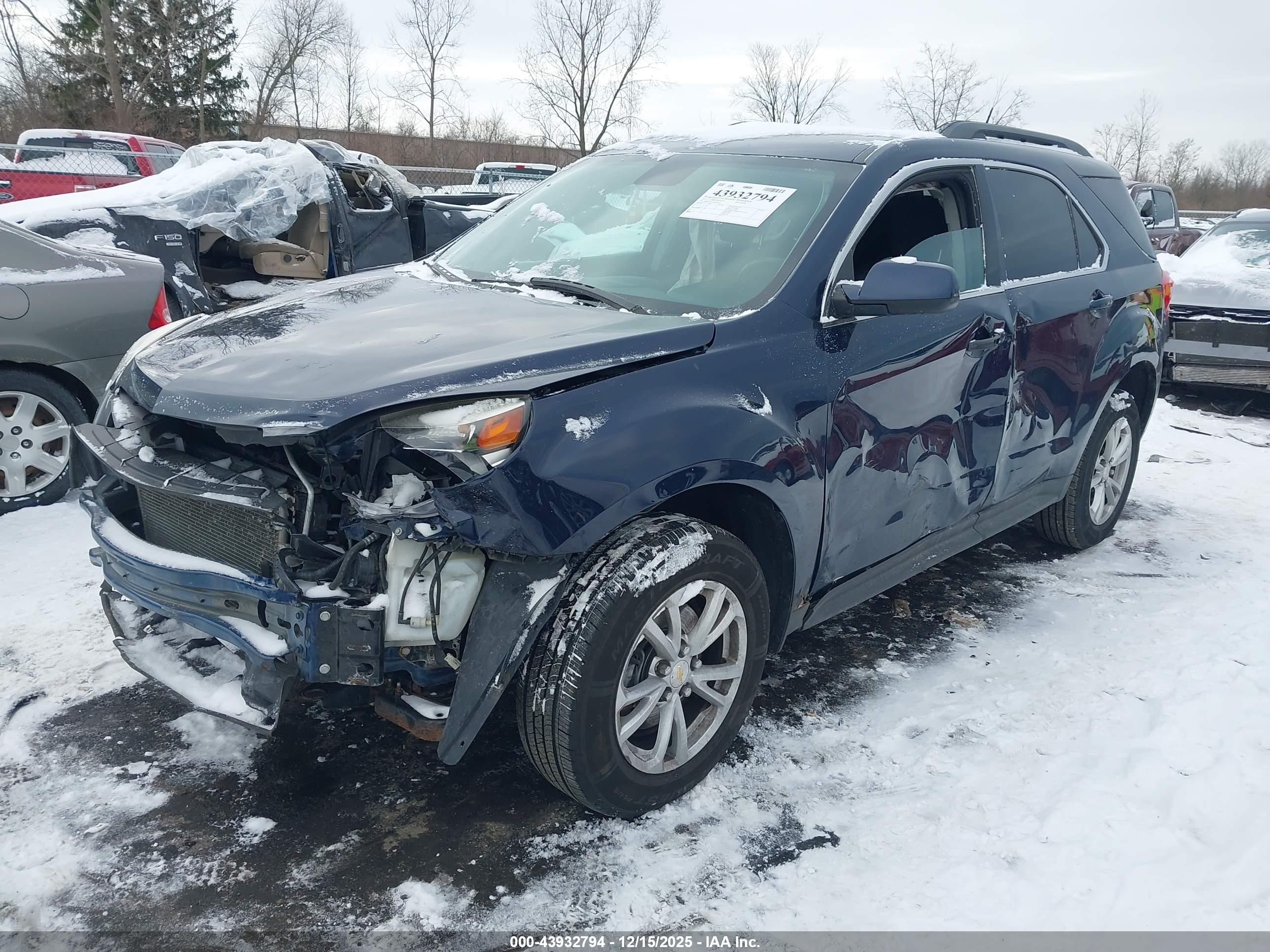CHEVROLET EQUINOX image 2