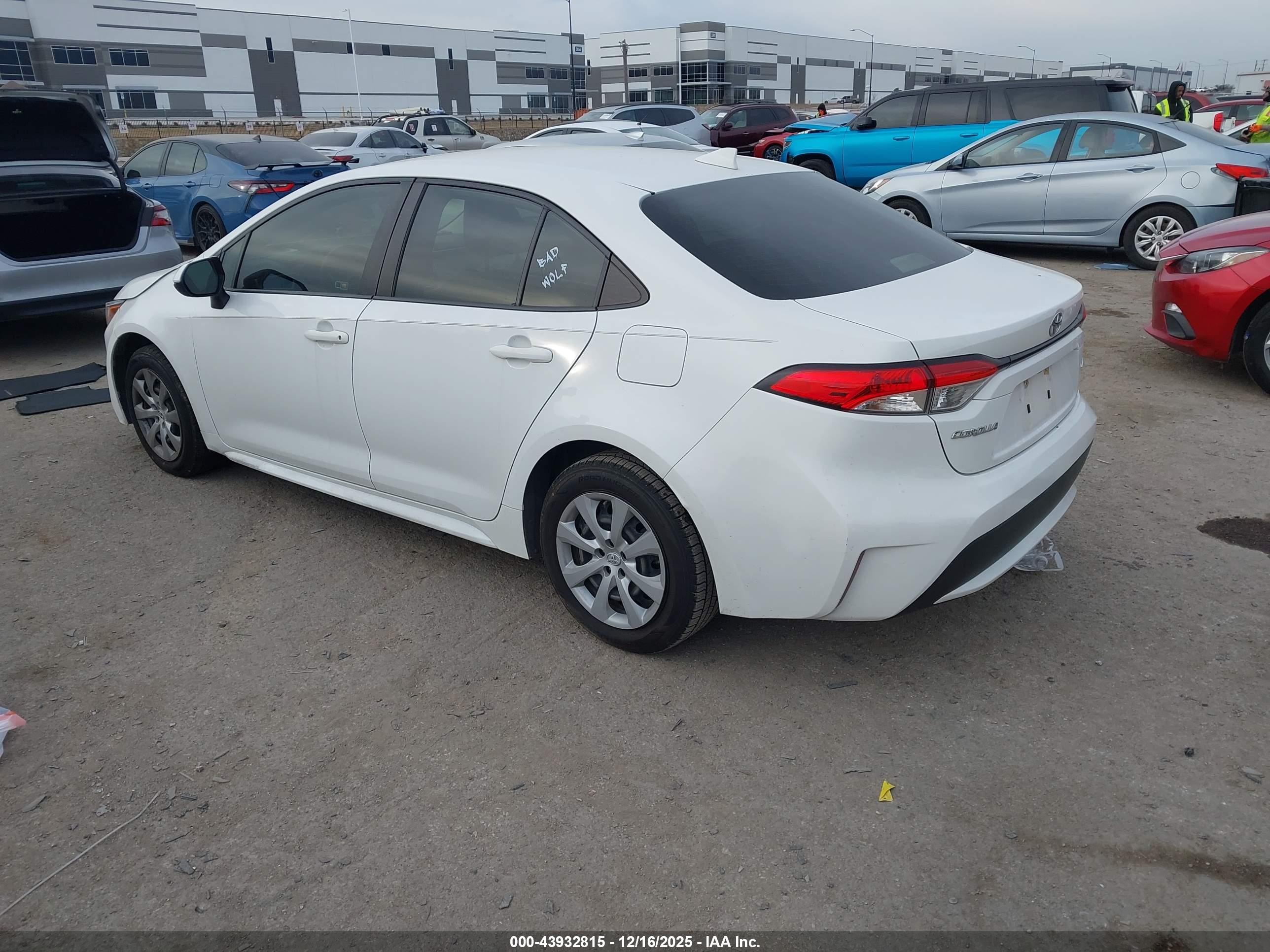 TOYOTA COROLLA image 3