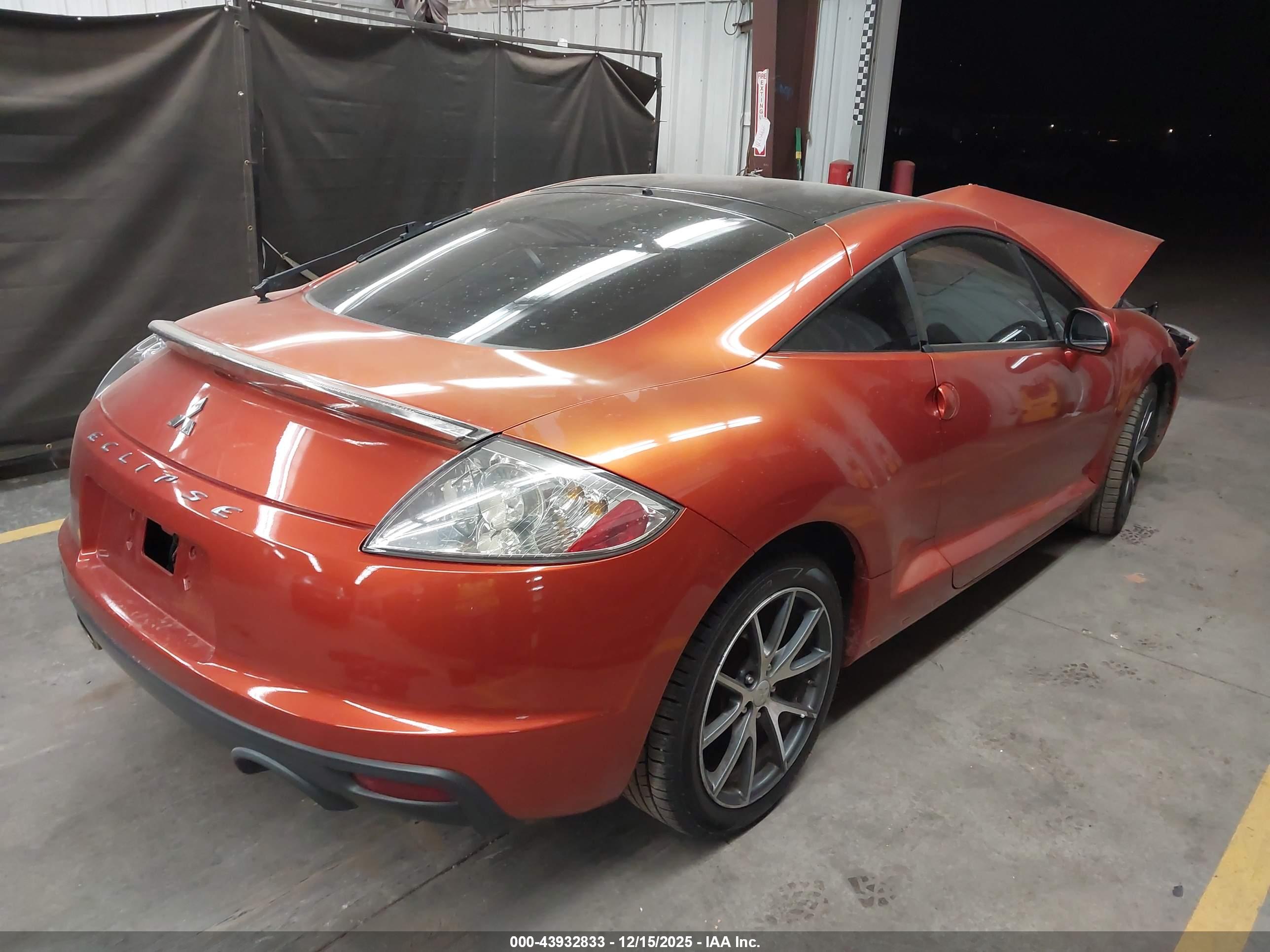 MITSUBISHI ECLIPSE image 4