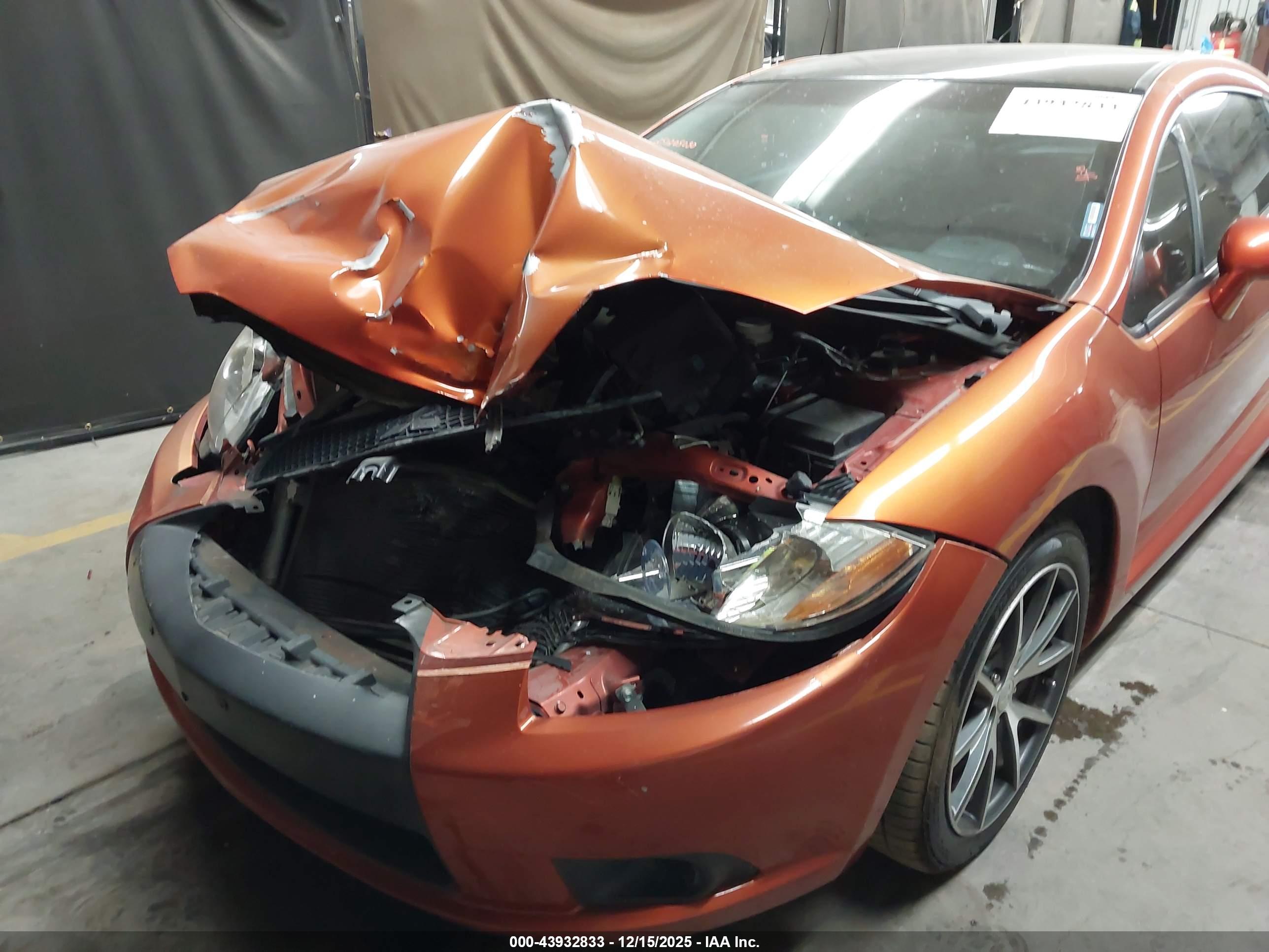 MITSUBISHI ECLIPSE image 6