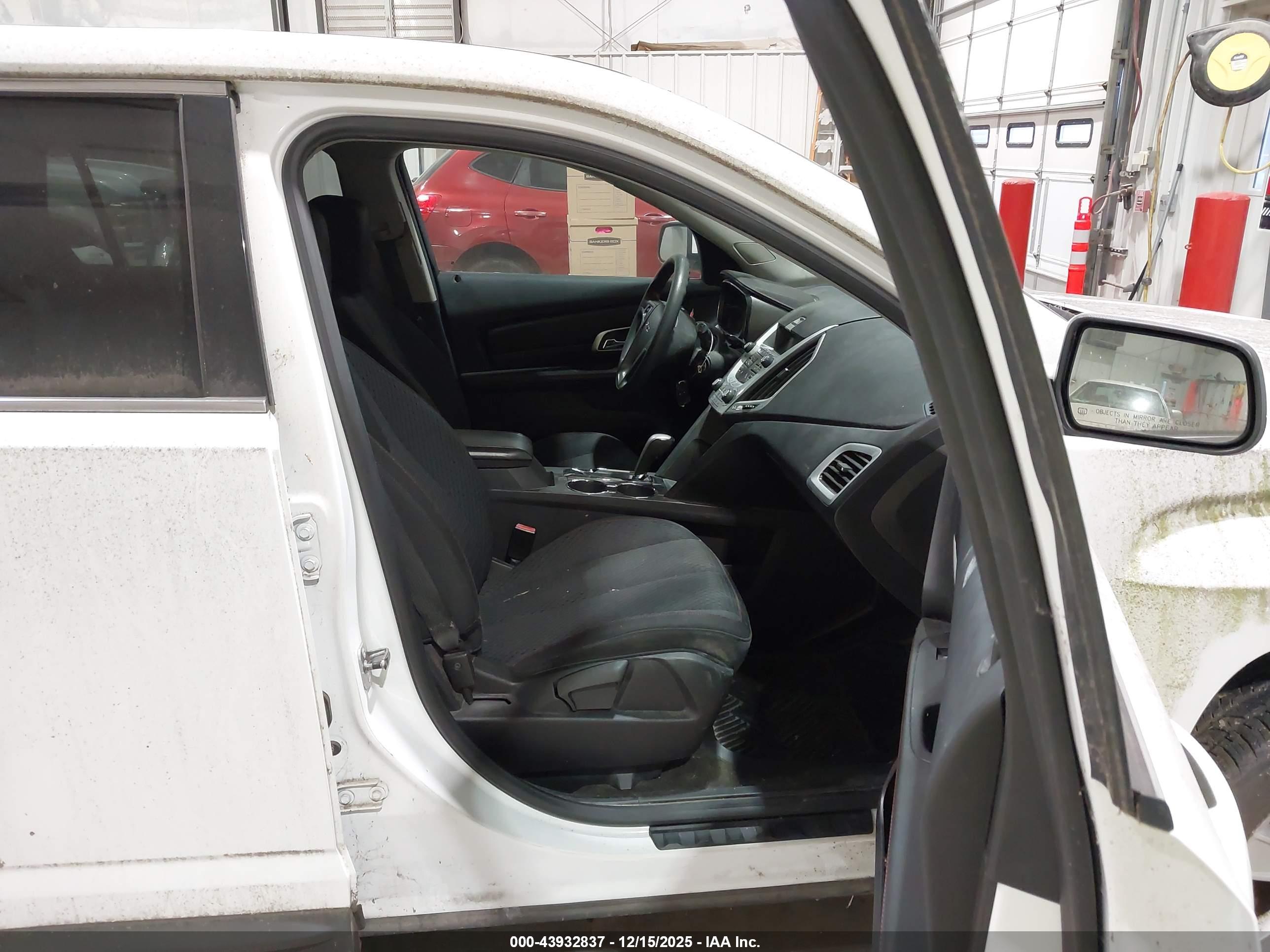GMC TERRAIN image 5