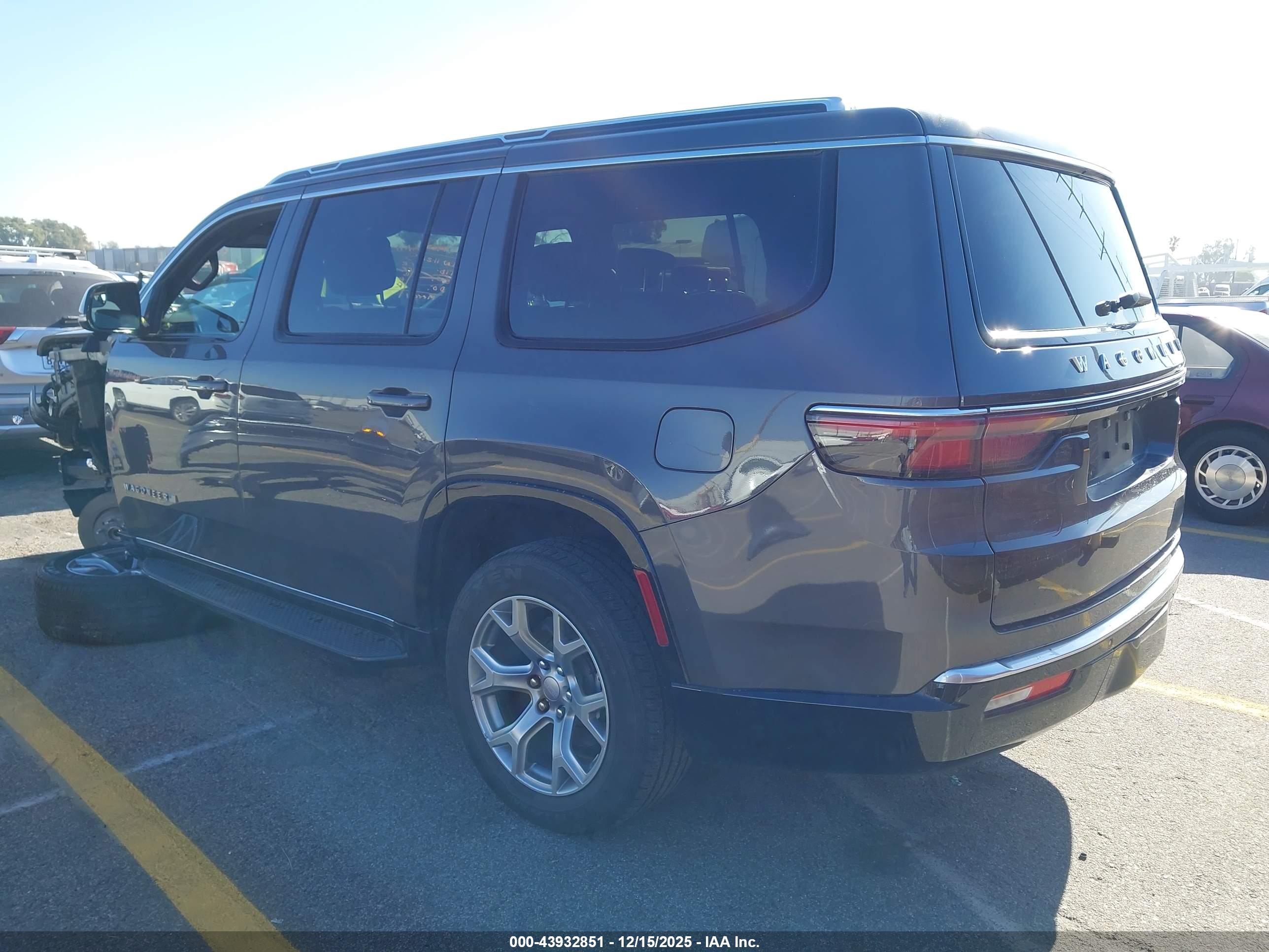 JEEP WAGONEER image 3