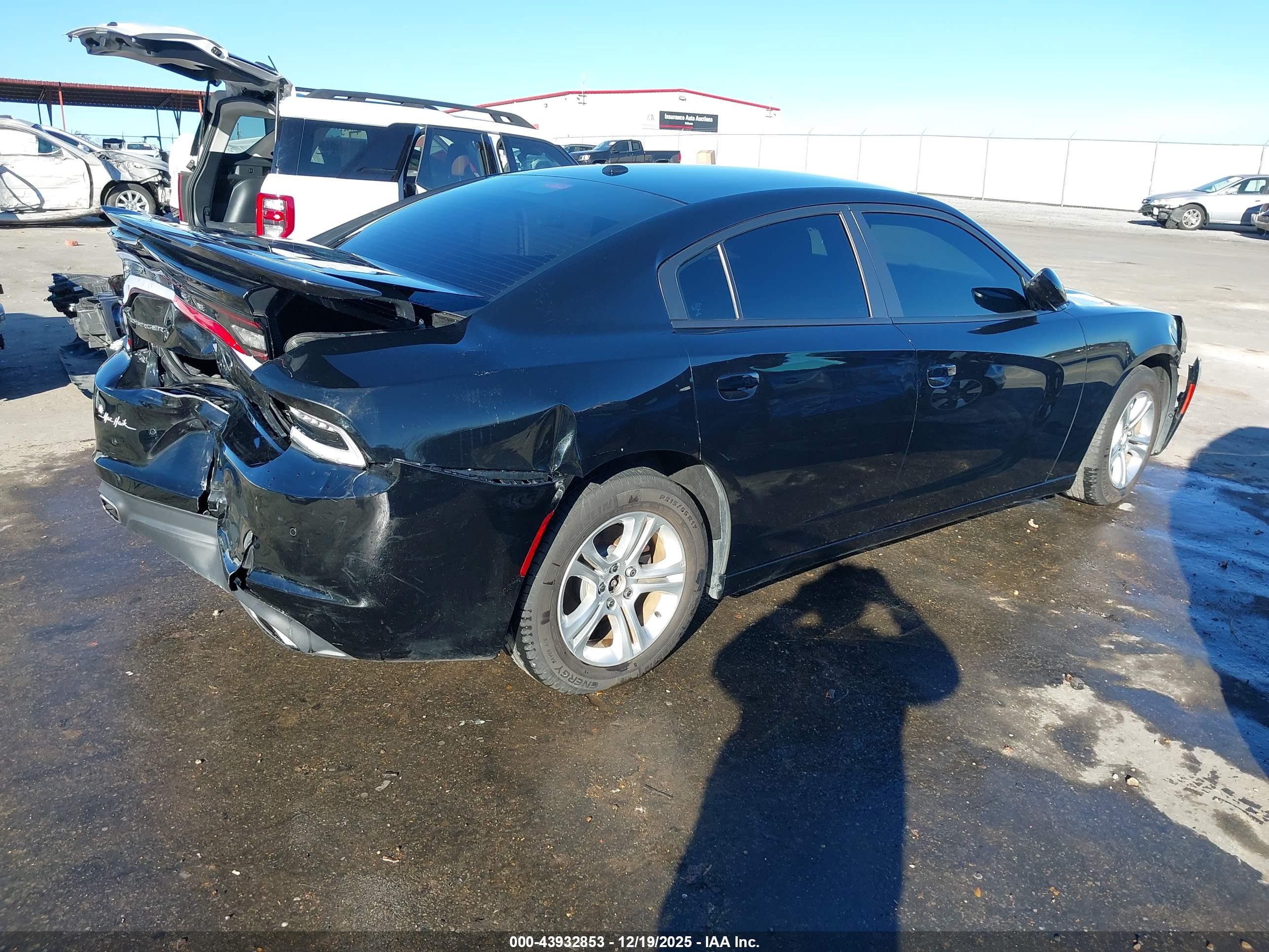 DODGE CHARGER image 4