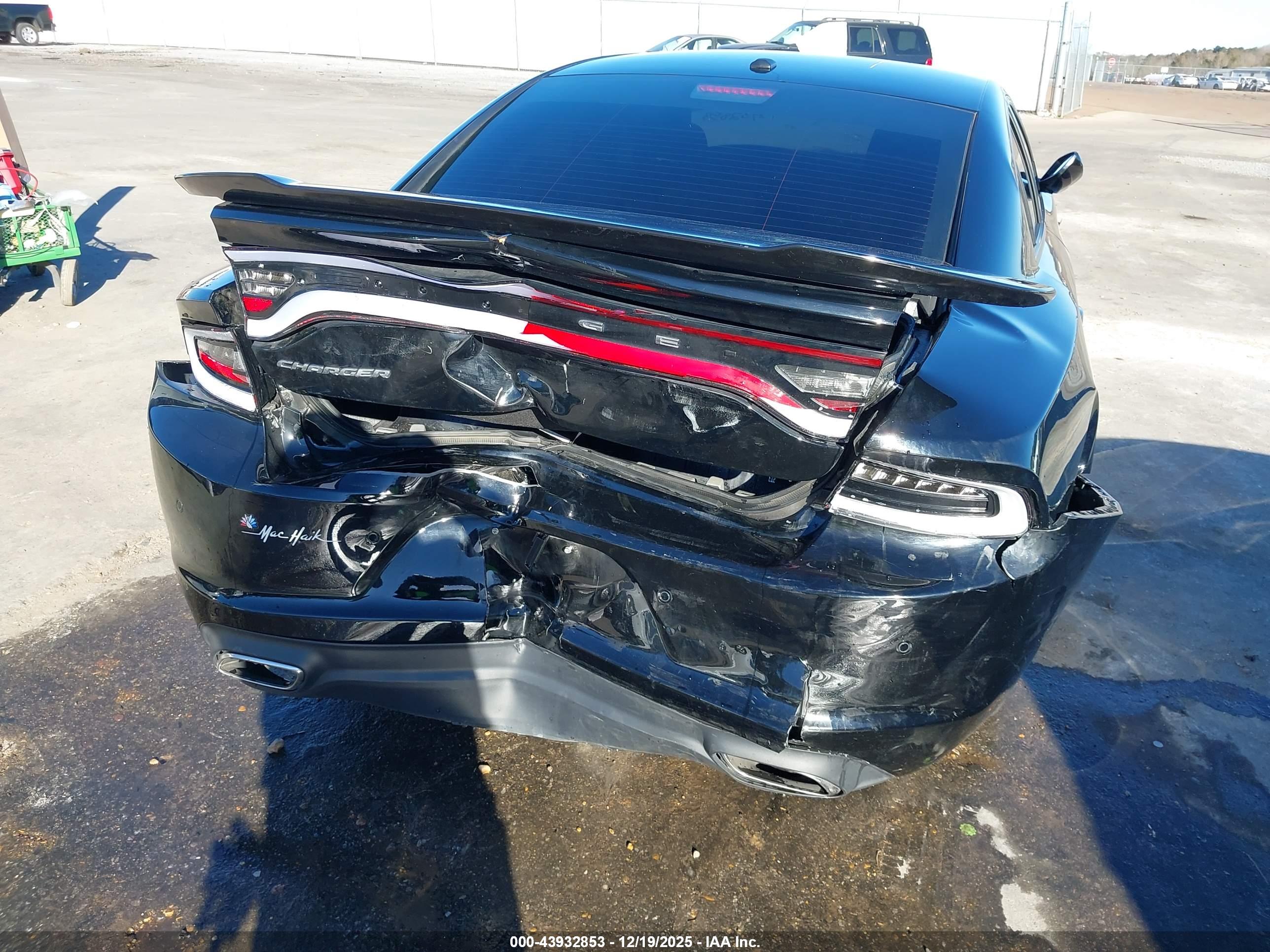 DODGE CHARGER image 6
