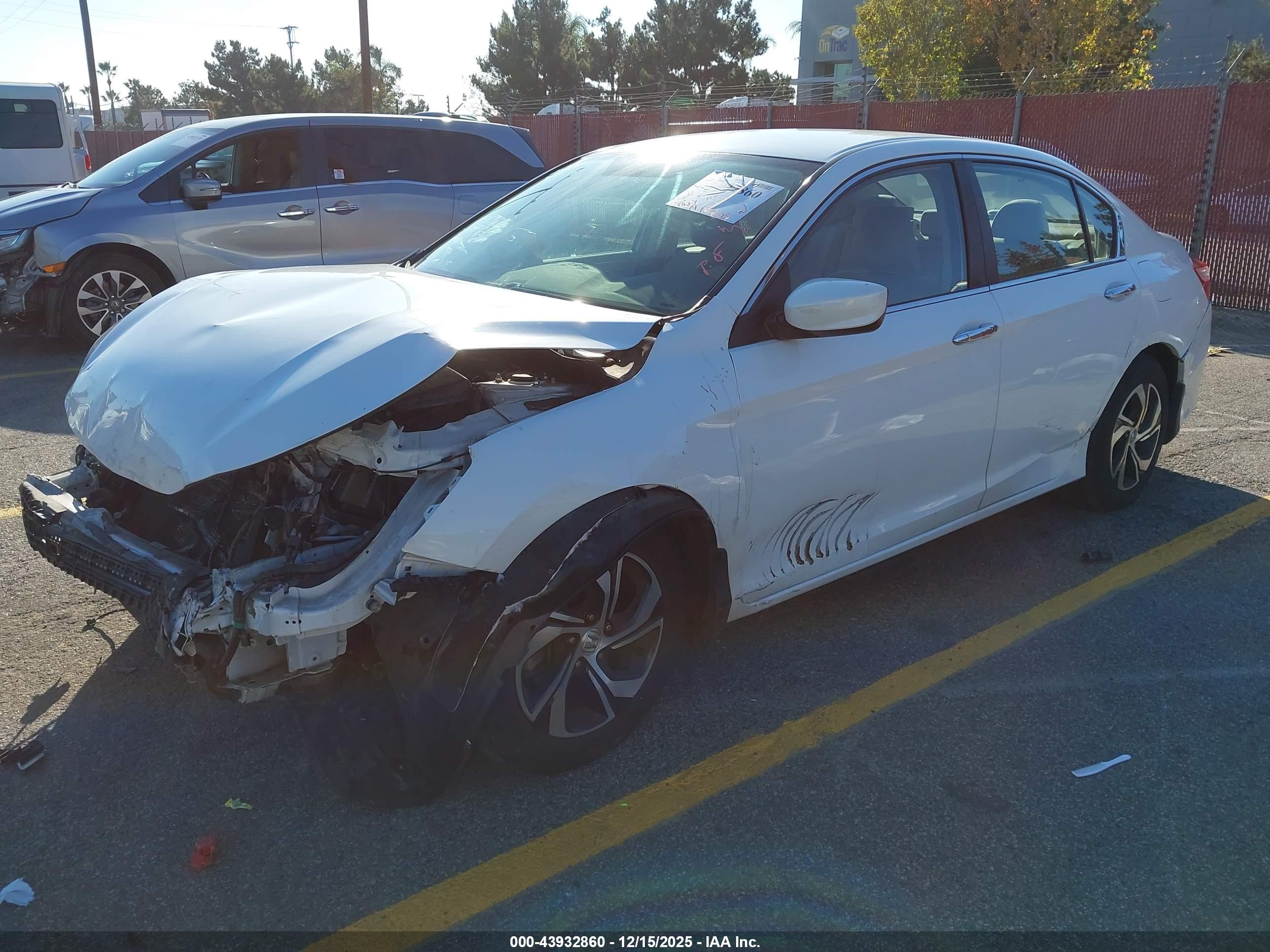 HONDA ACCORD image 2