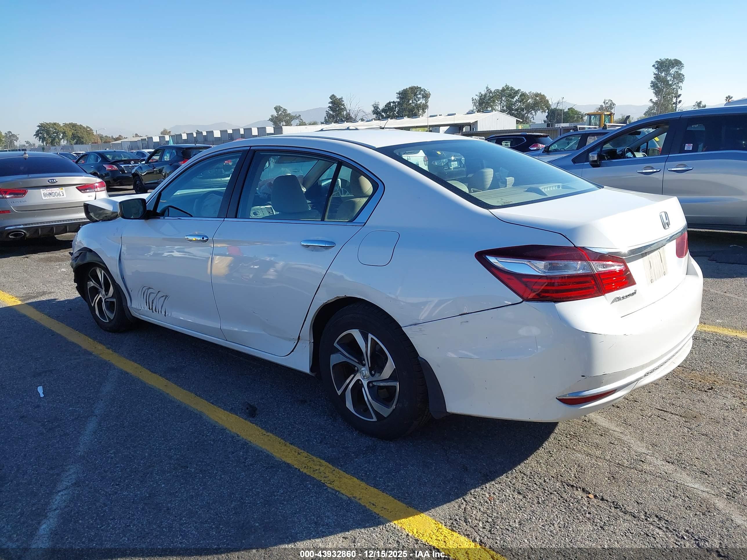 HONDA ACCORD image 3