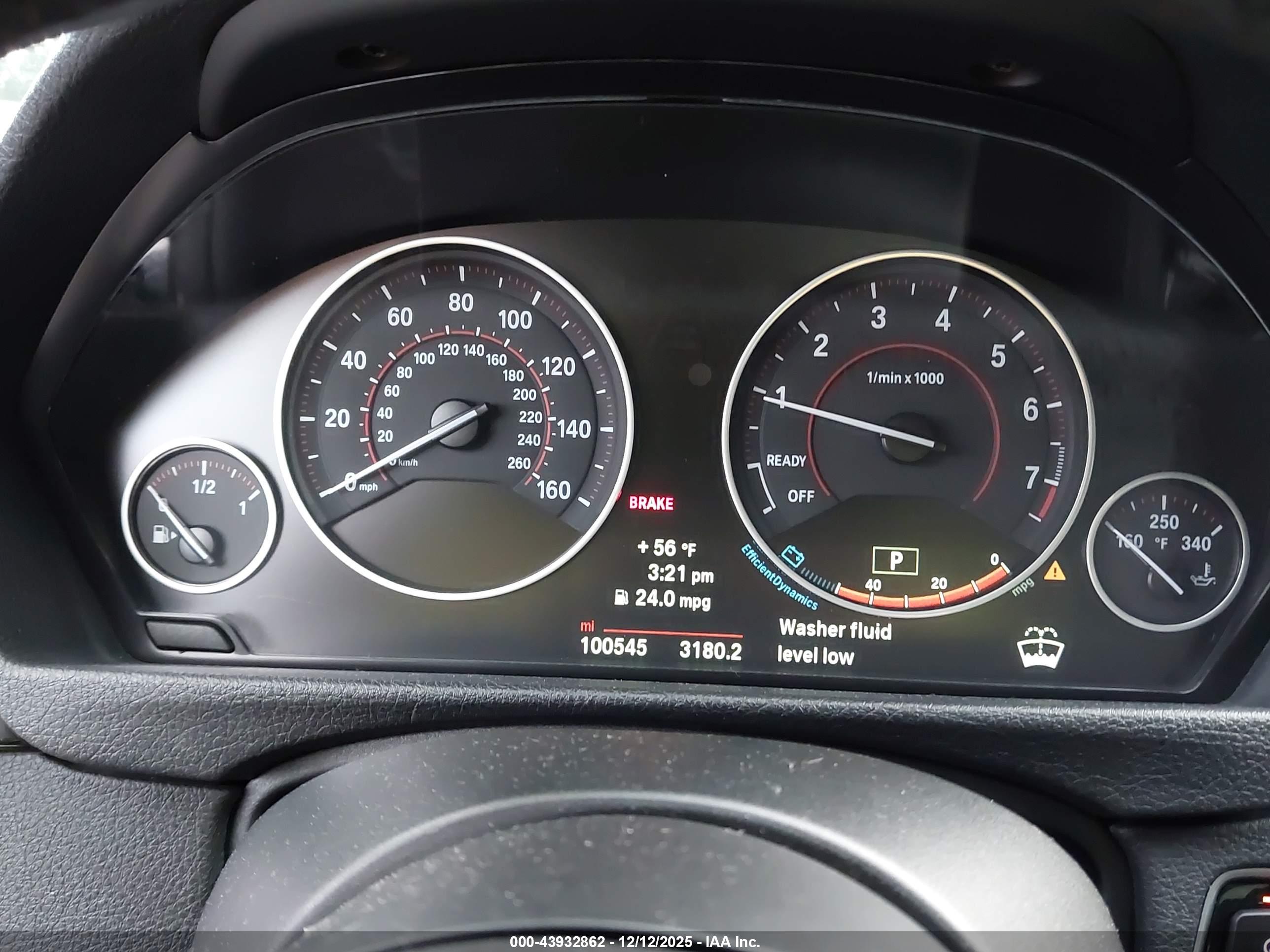 BMW 335I image 7