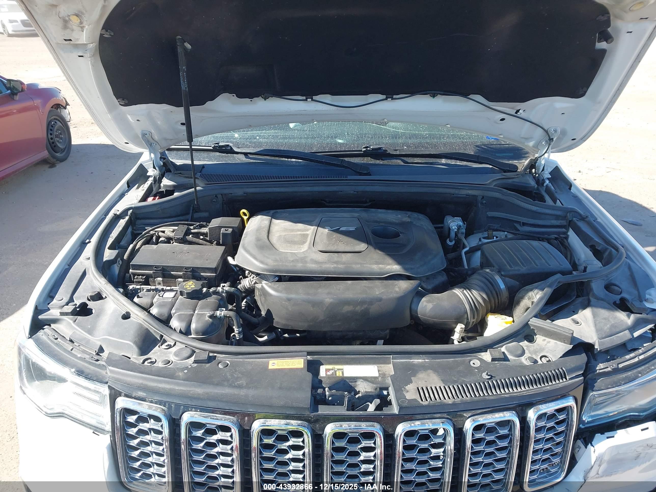 JEEP GRAND image 10