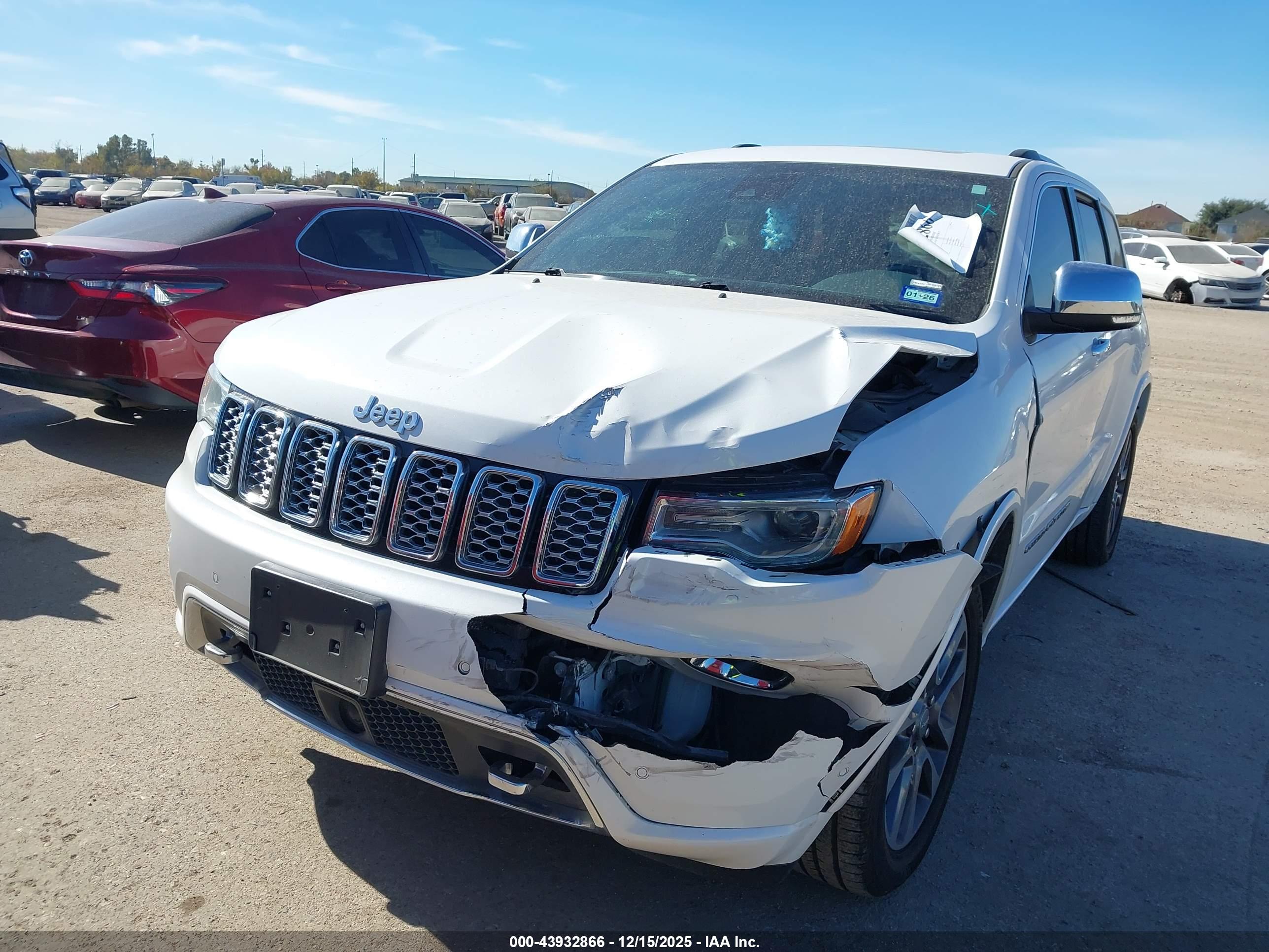JEEP GRAND image 6
