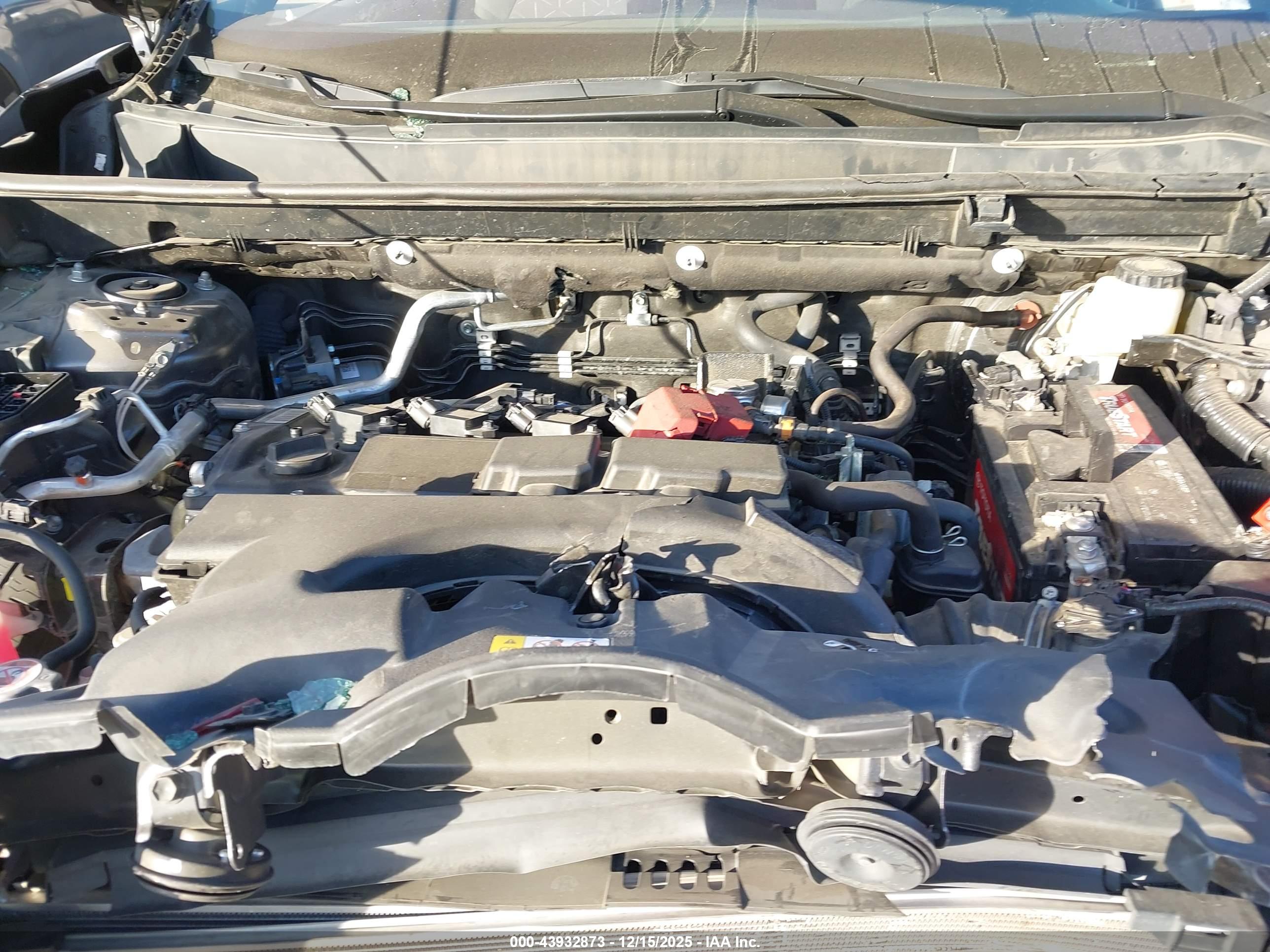 TOYOTA RAV4 image 10