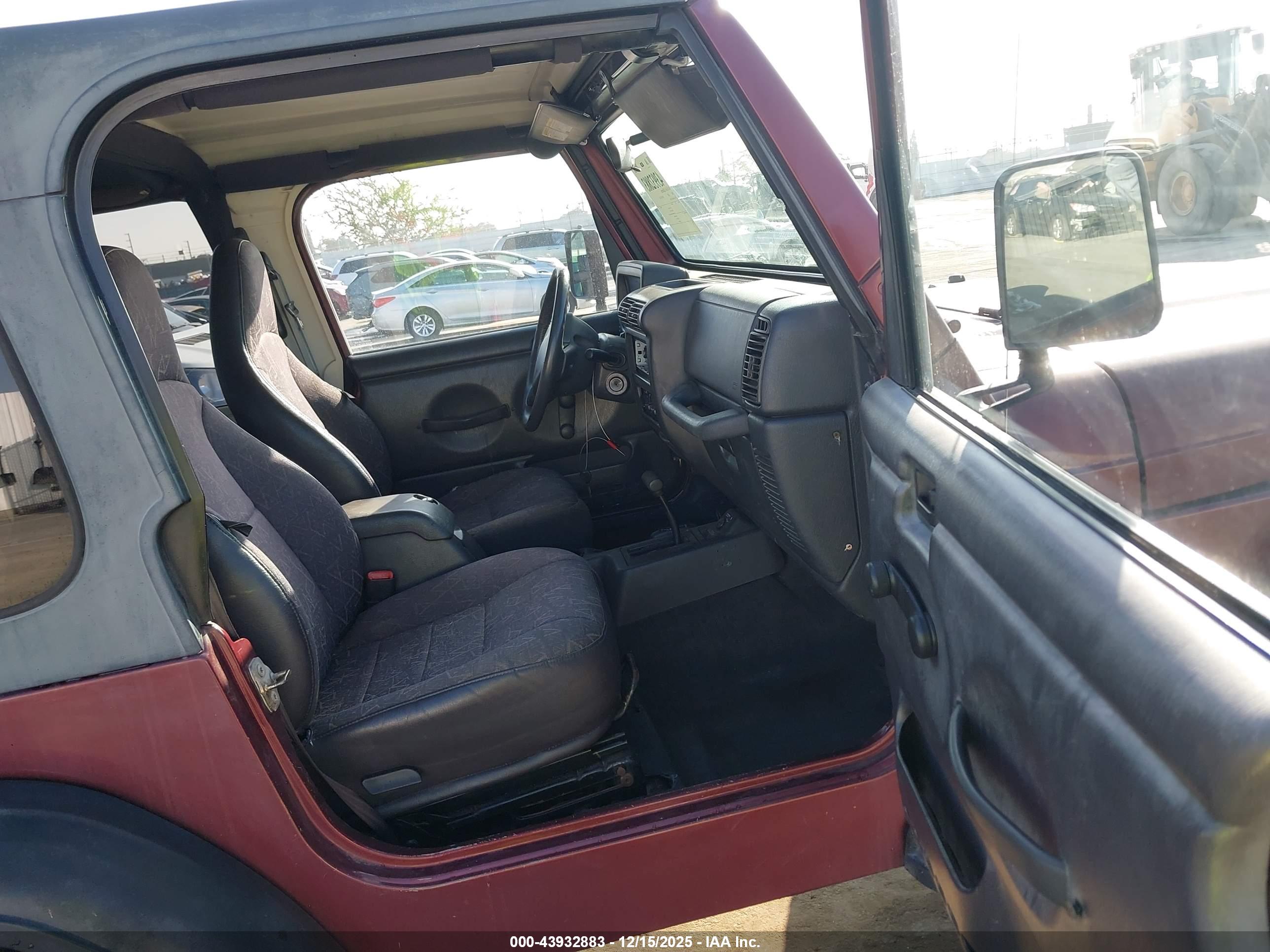JEEP WRANGLER image 5