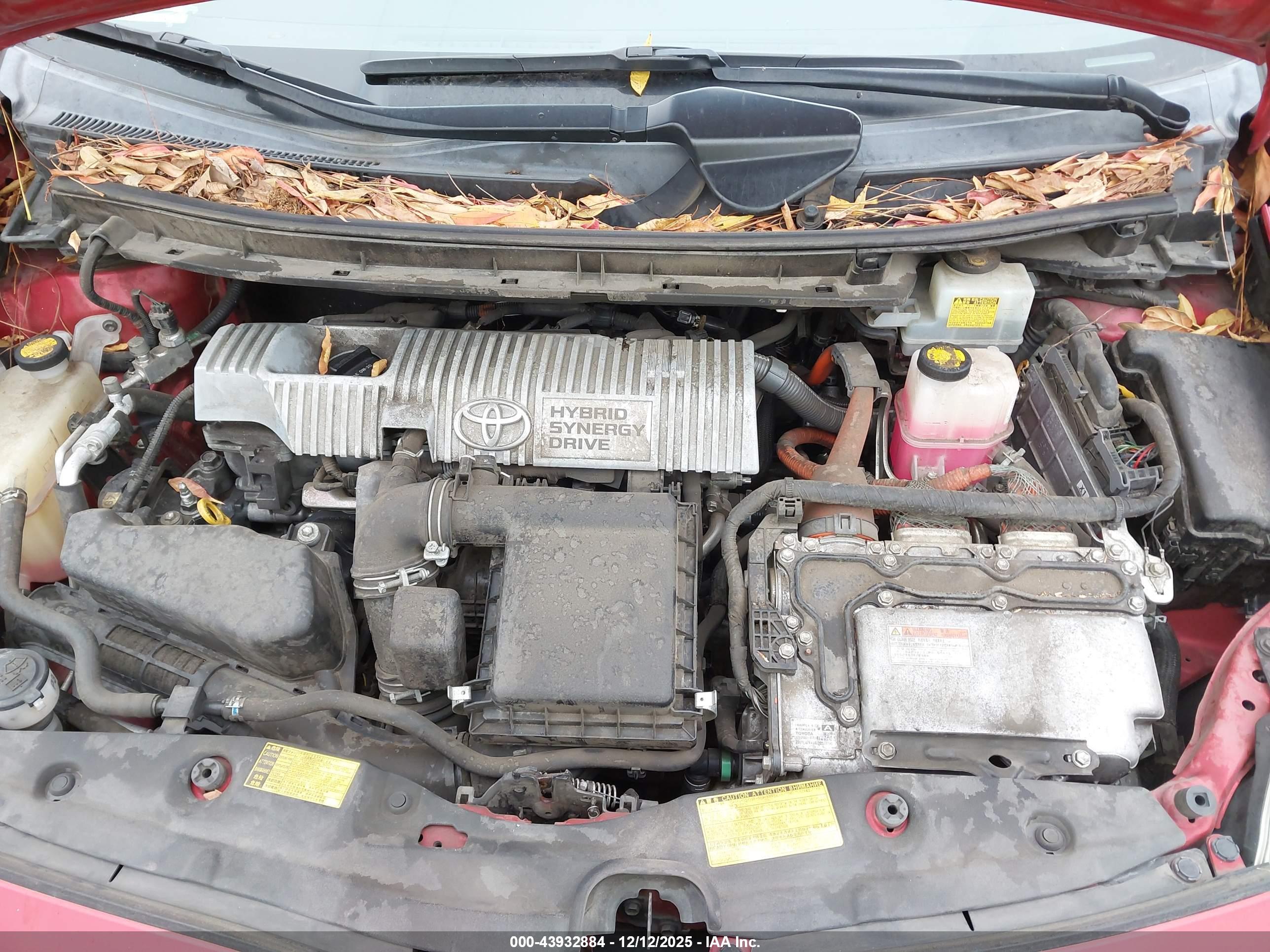 TOYOTA PRIUS image 10