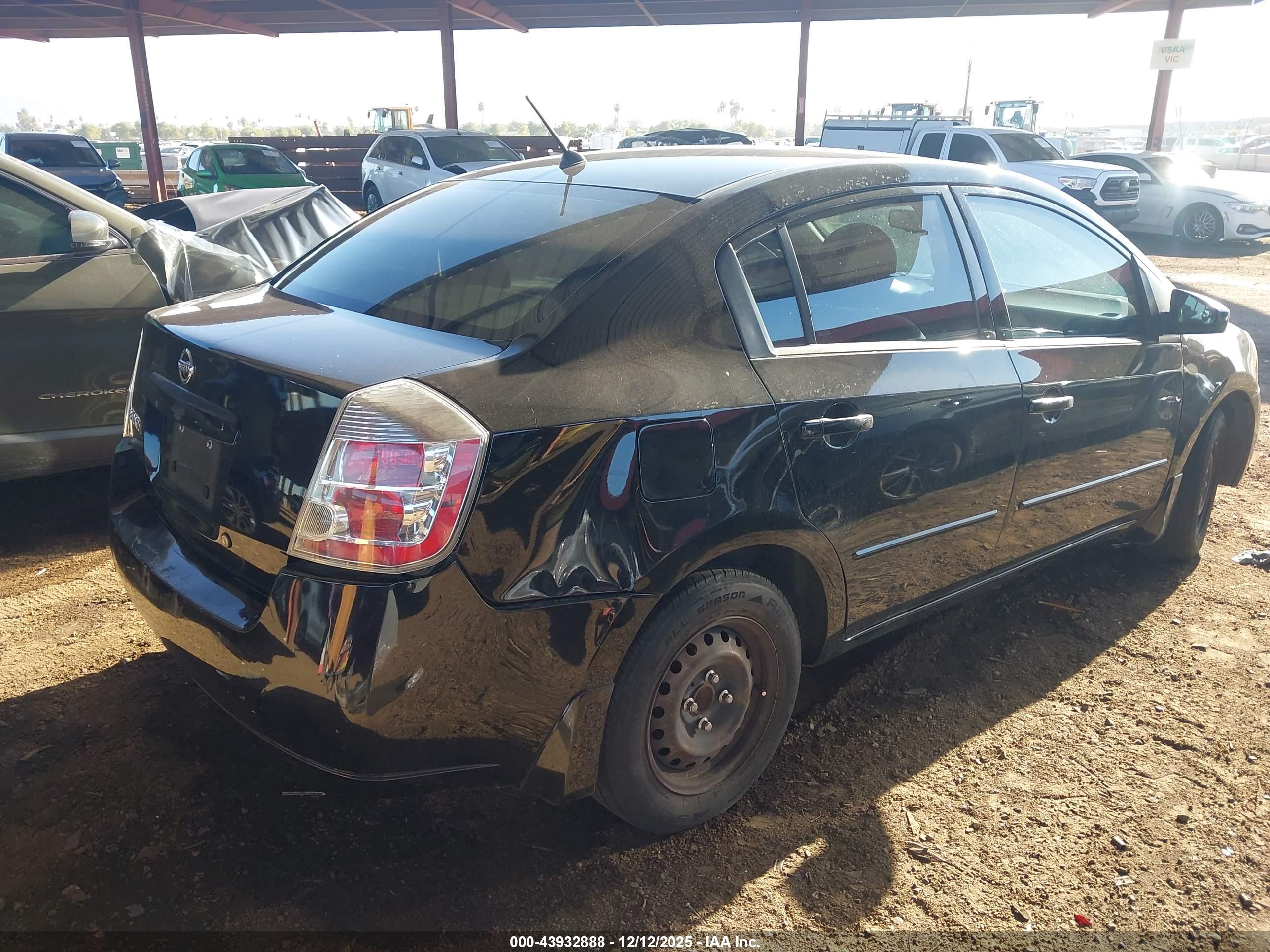 NISSAN SENTRA image 4