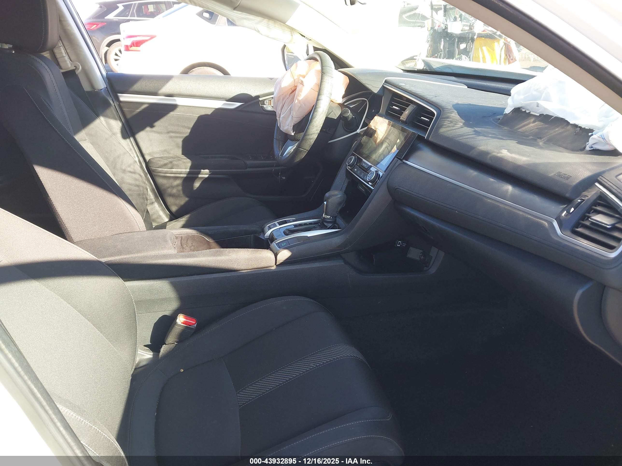 HONDA CIVIC image 5