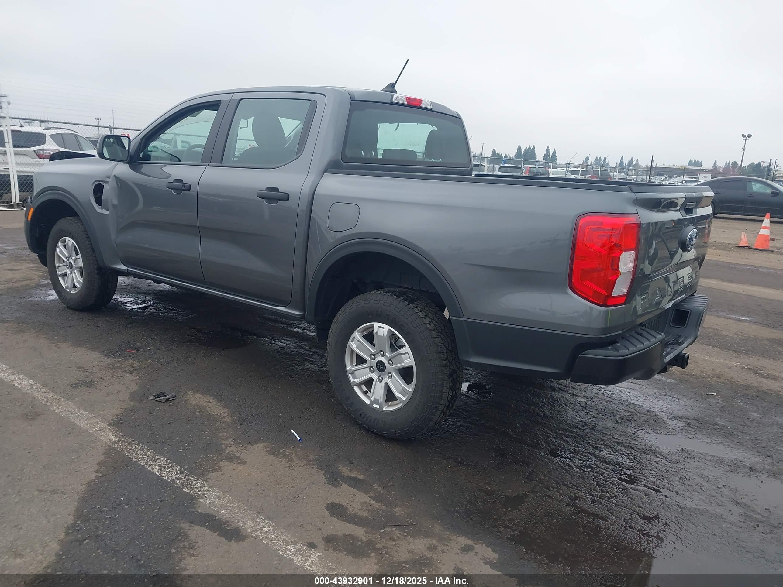 FORD RANGER image 3