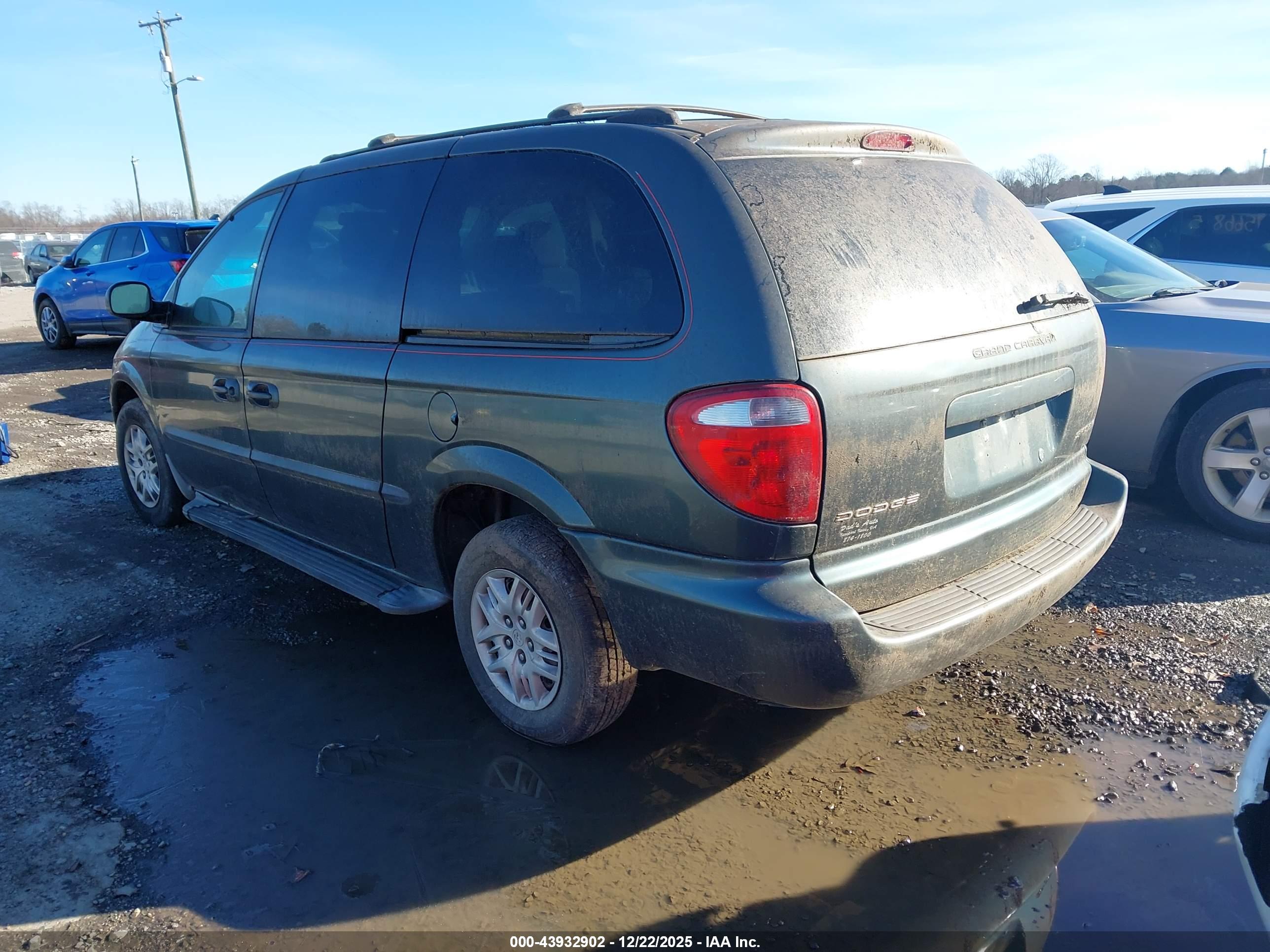 DODGE GRAND image 3