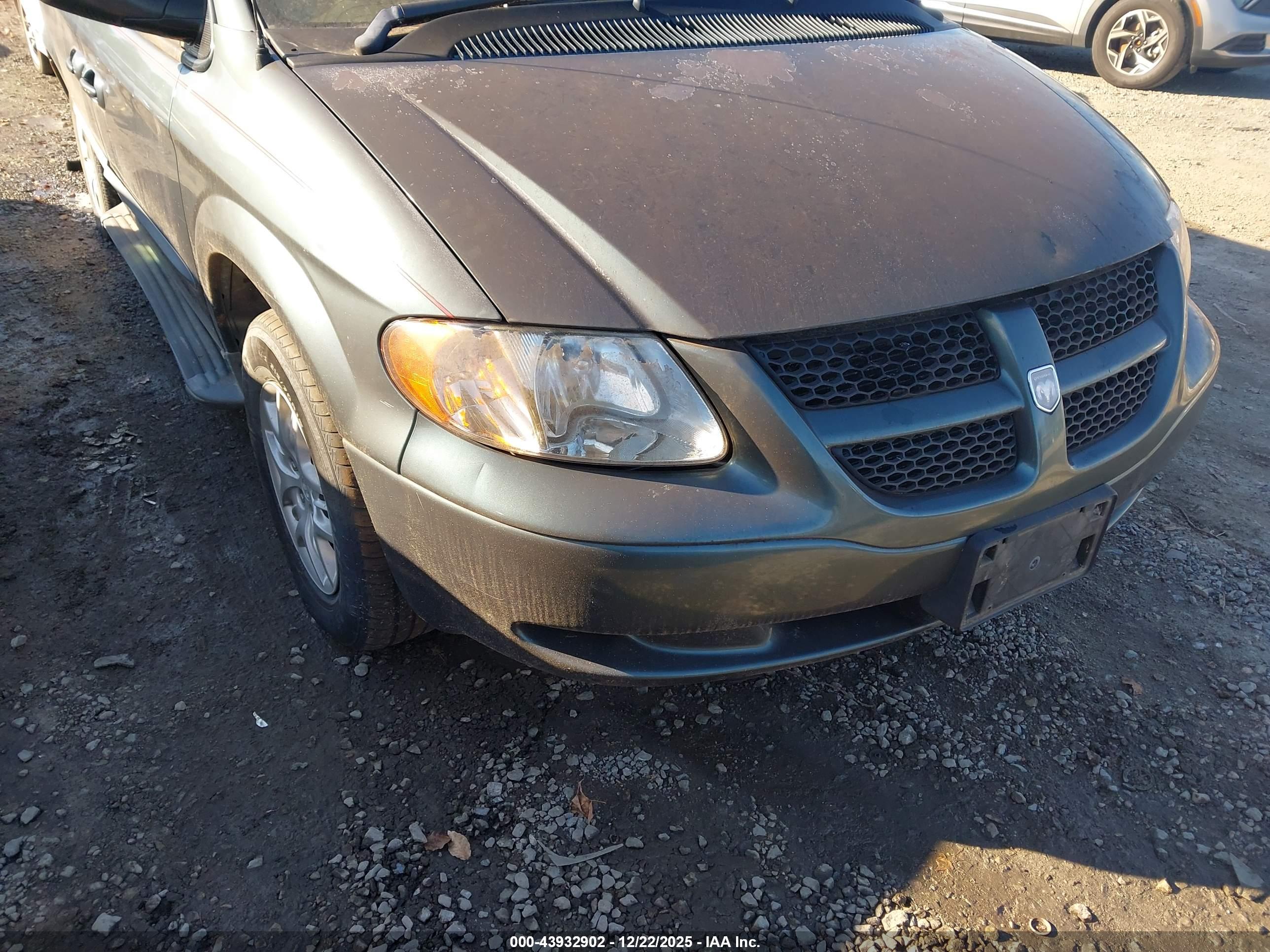 DODGE GRAND image 6